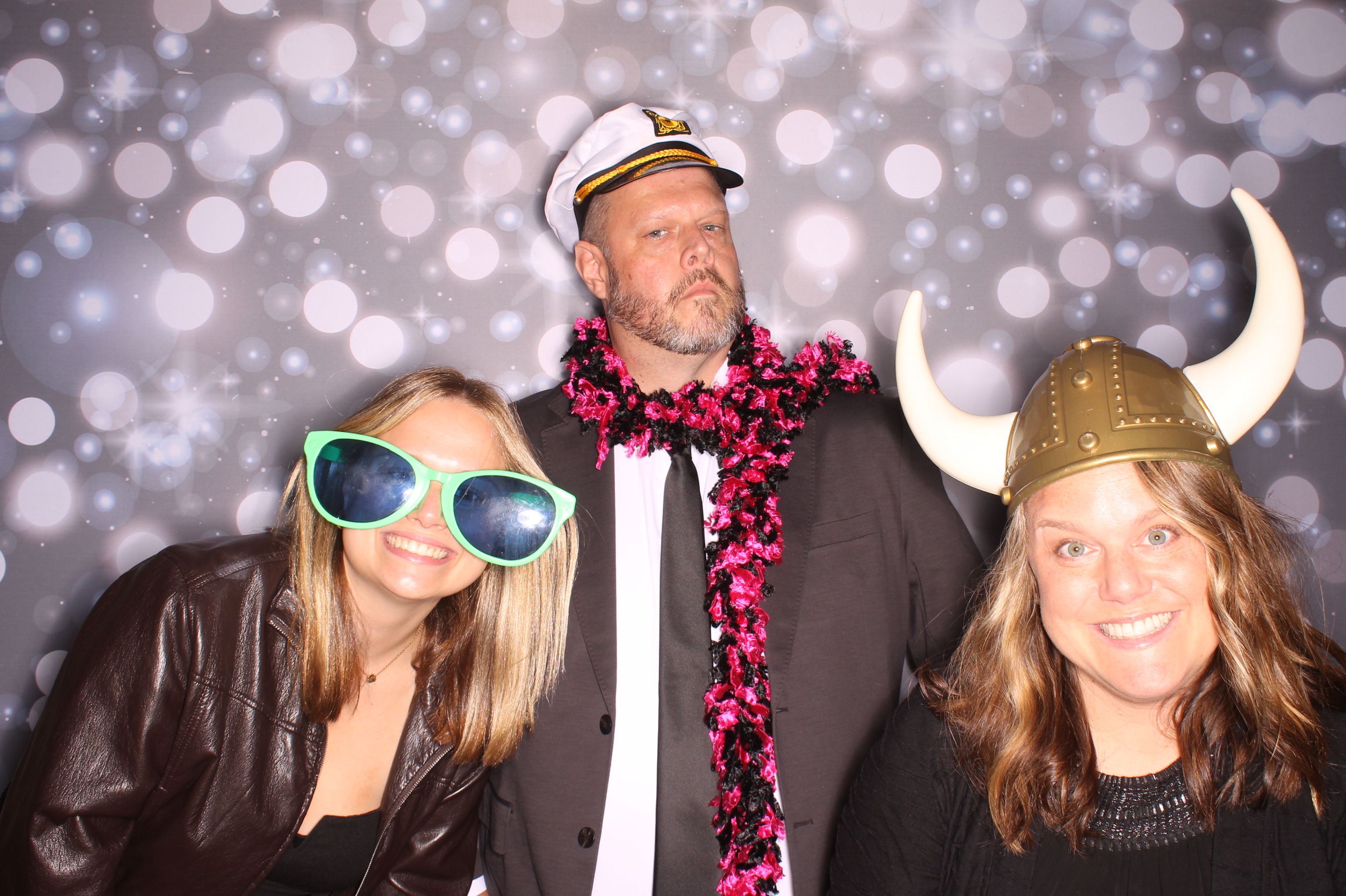 Tyler & Shannon Reception | View more photos from the event at gallery.photoboothcincy.com/u/PhotoBoothCincy/Tyler-Shannon-Reception