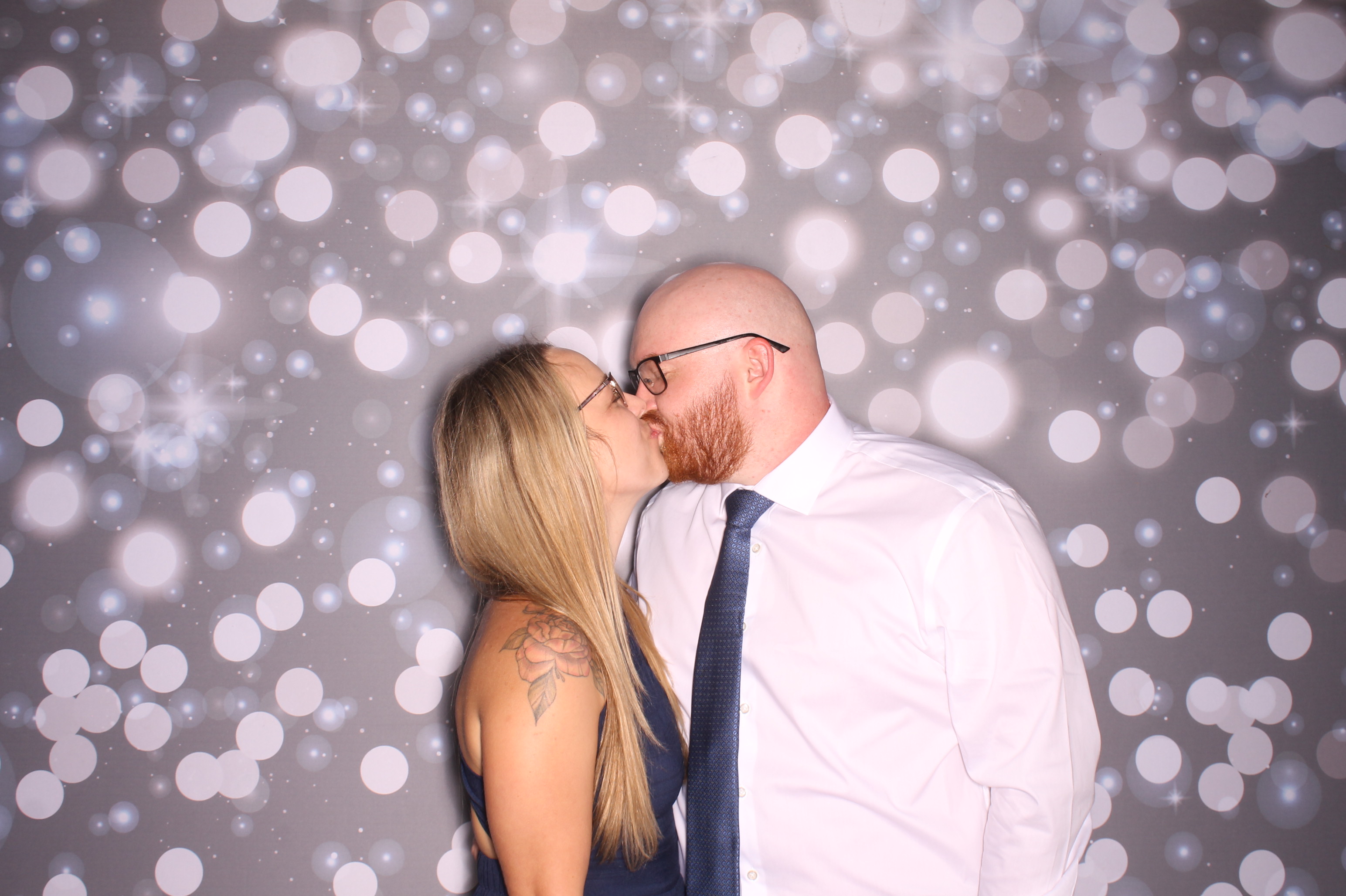 Tyler & Shannon Reception | View more photos from the event at gallery.photoboothcincy.com/u/PhotoBoothCincy/Tyler-Shannon-Reception