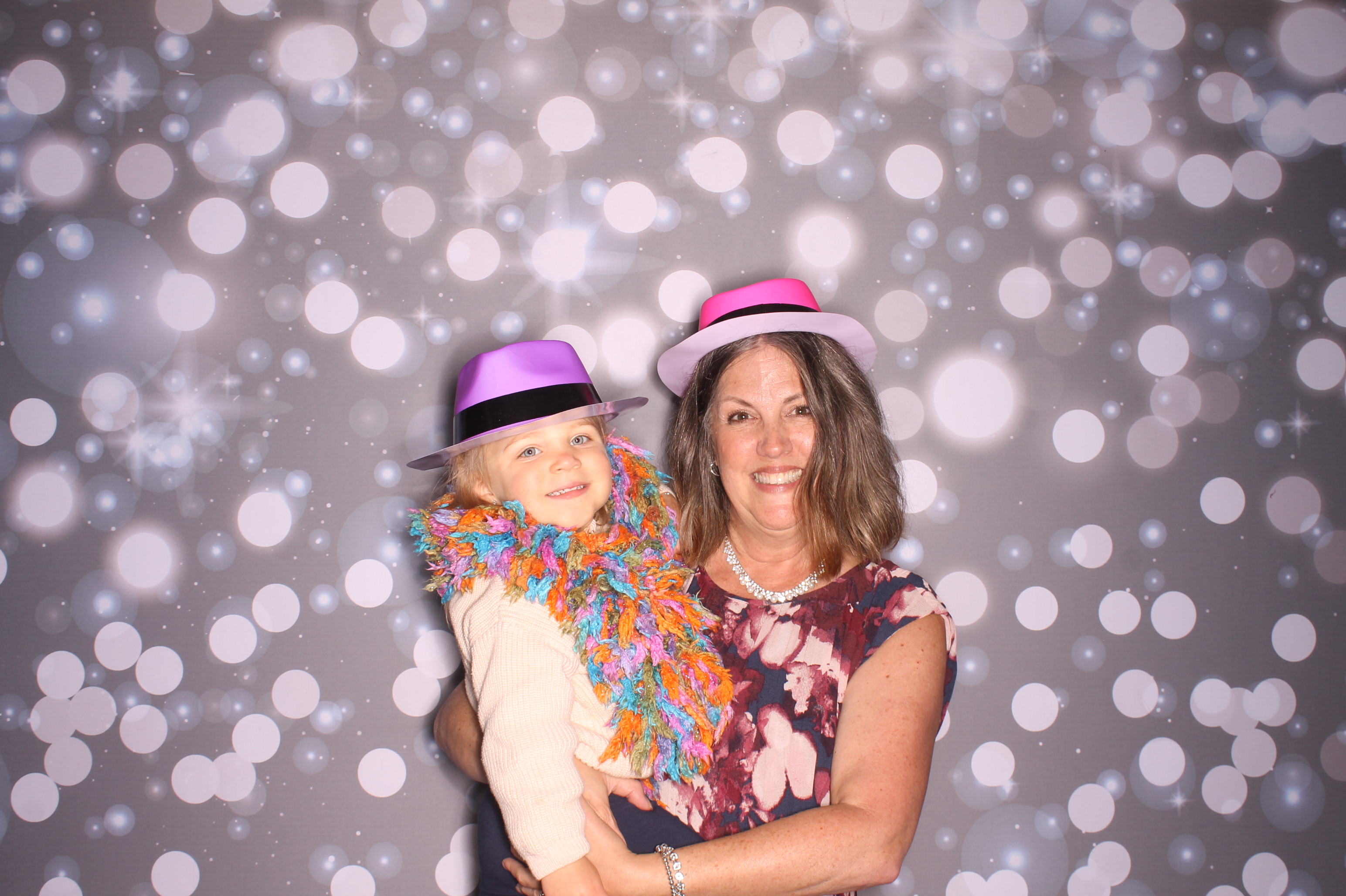 Tyler & Shannon Reception | View more photos from the event at gallery.photoboothcincy.com/u/PhotoBoothCincy/Tyler-Shannon-Reception