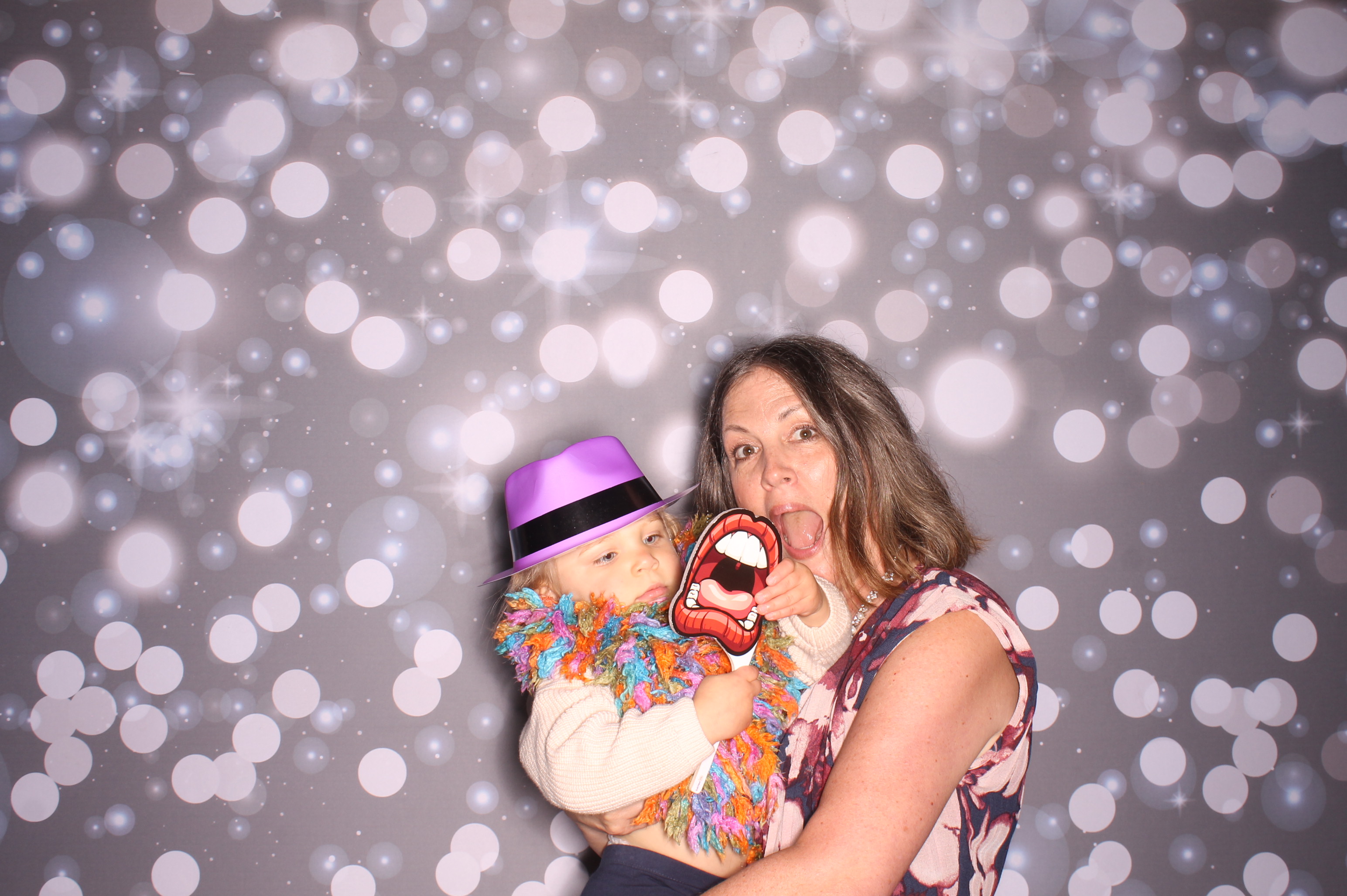 Tyler & Shannon Reception | View more photos from the event at gallery.photoboothcincy.com/u/PhotoBoothCincy/Tyler-Shannon-Reception