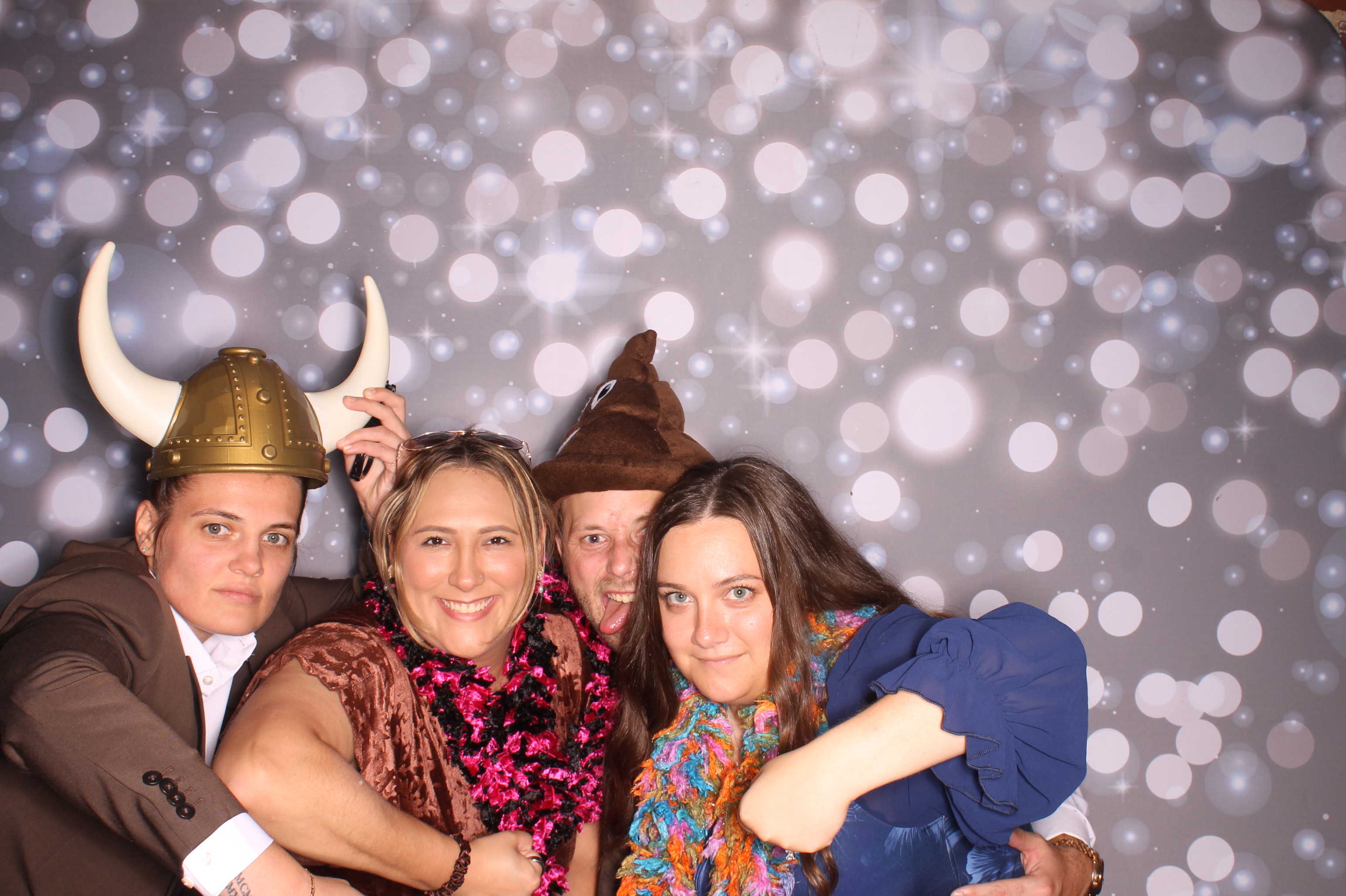 Tyler & Shannon Reception | View more photos from the event at gallery.photoboothcincy.com/u/PhotoBoothCincy/Tyler-Shannon-Reception