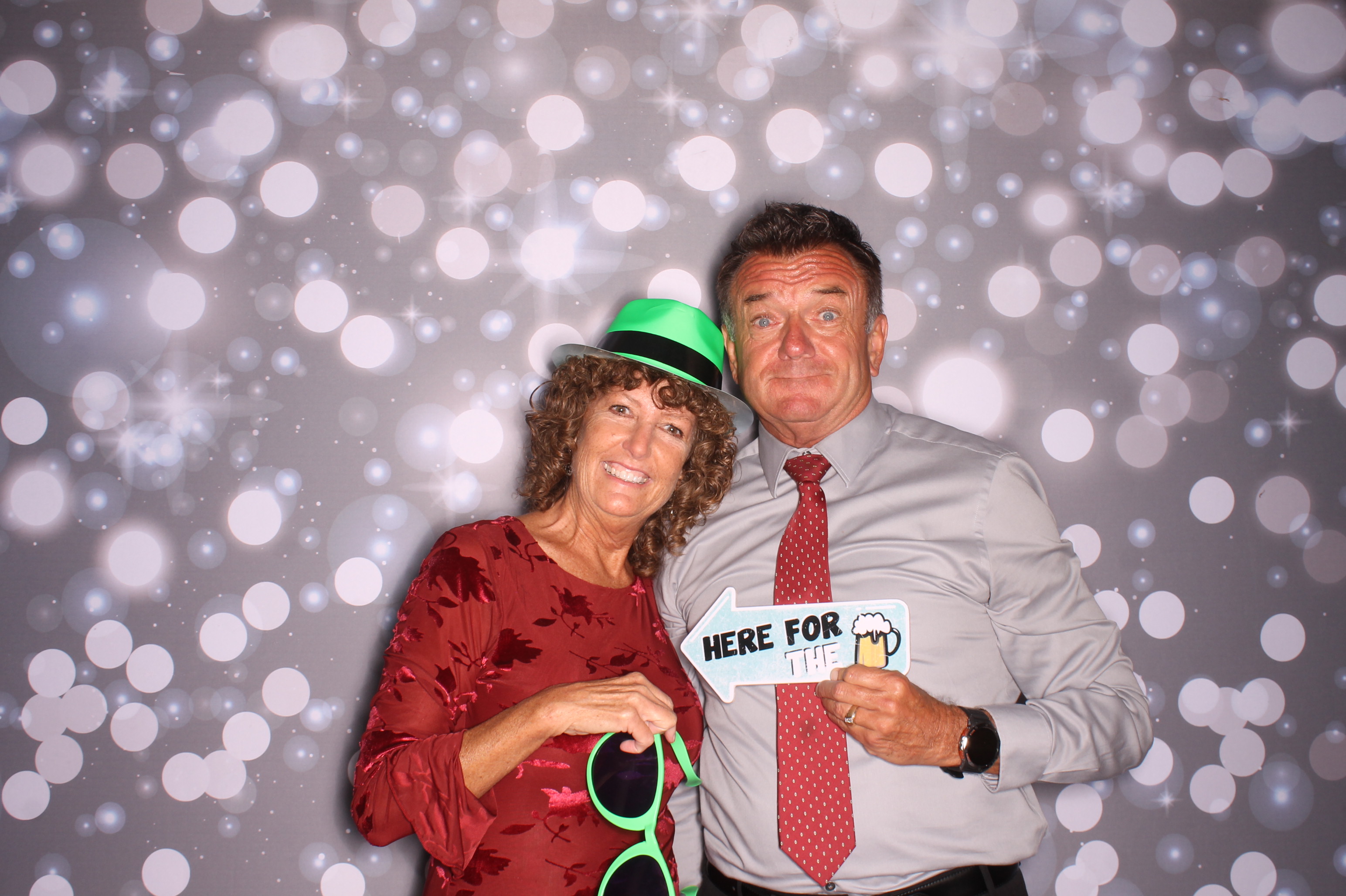 Tyler & Shannon Reception | View more photos from the event at gallery.photoboothcincy.com/u/PhotoBoothCincy/Tyler-Shannon-Reception