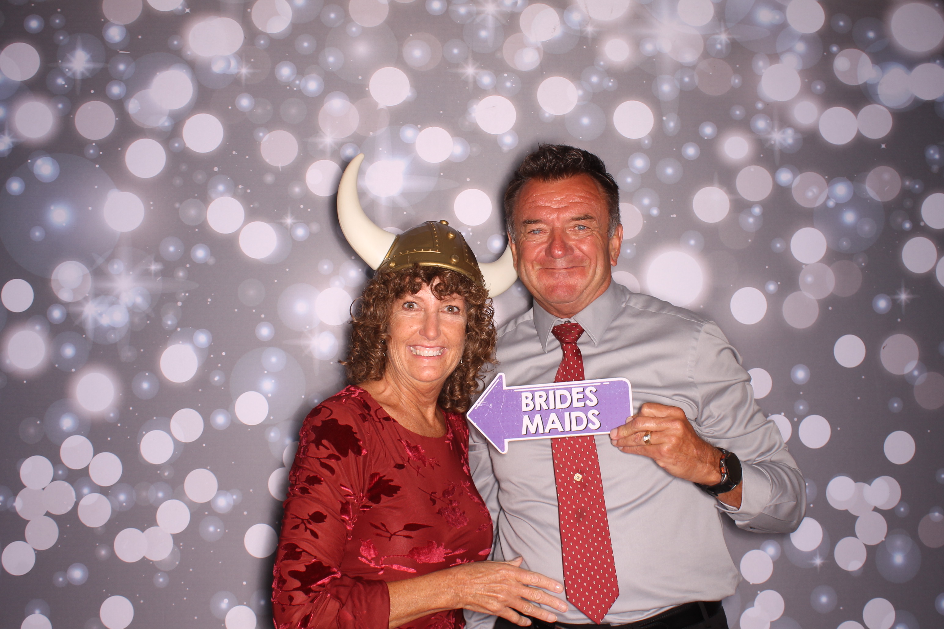 Tyler & Shannon Reception | View more photos from the event at gallery.photoboothcincy.com/u/PhotoBoothCincy/Tyler-Shannon-Reception