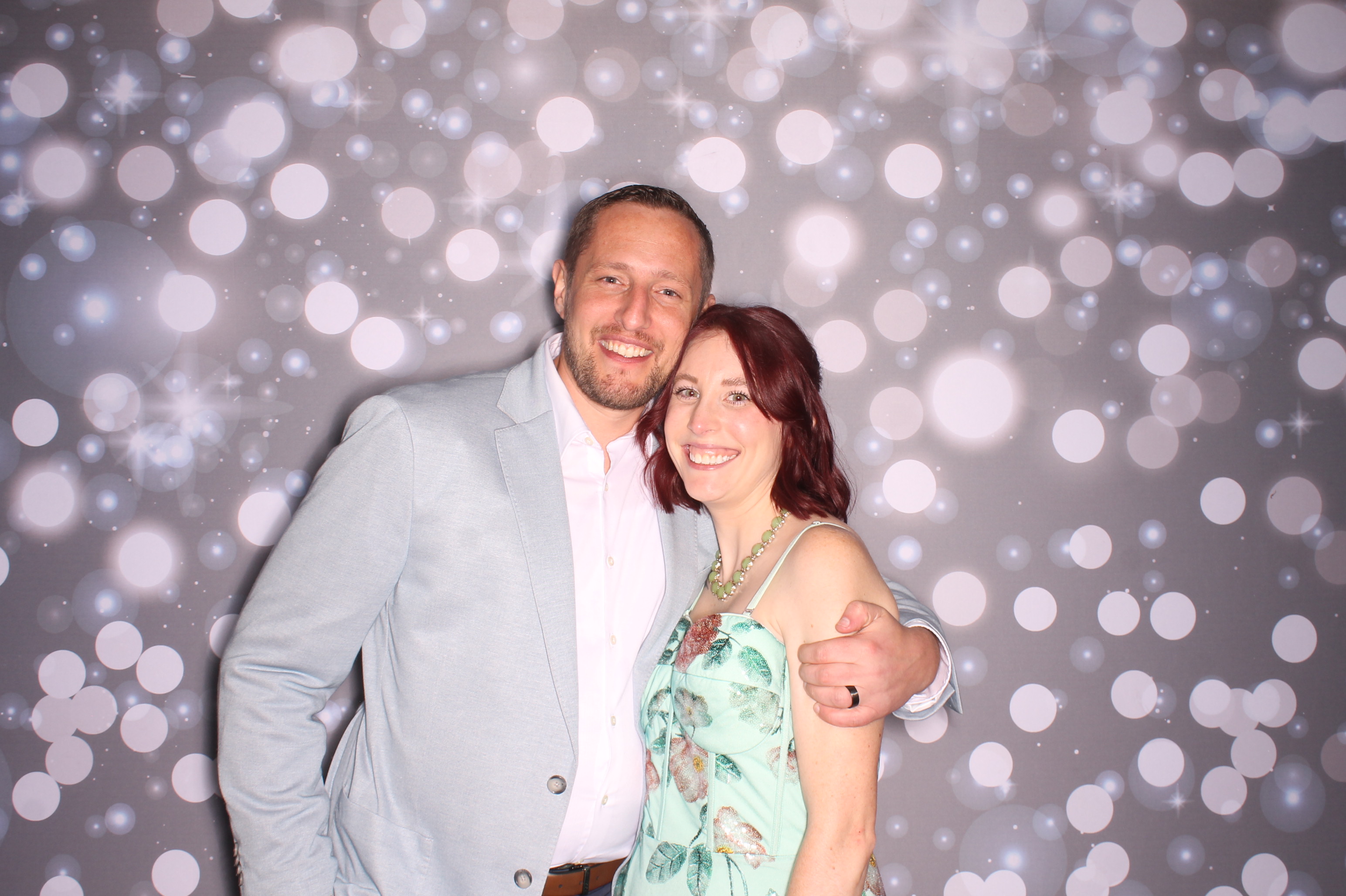 Tyler & Shannon Reception | View more photos from the event at gallery.photoboothcincy.com/u/PhotoBoothCincy/Tyler-Shannon-Reception