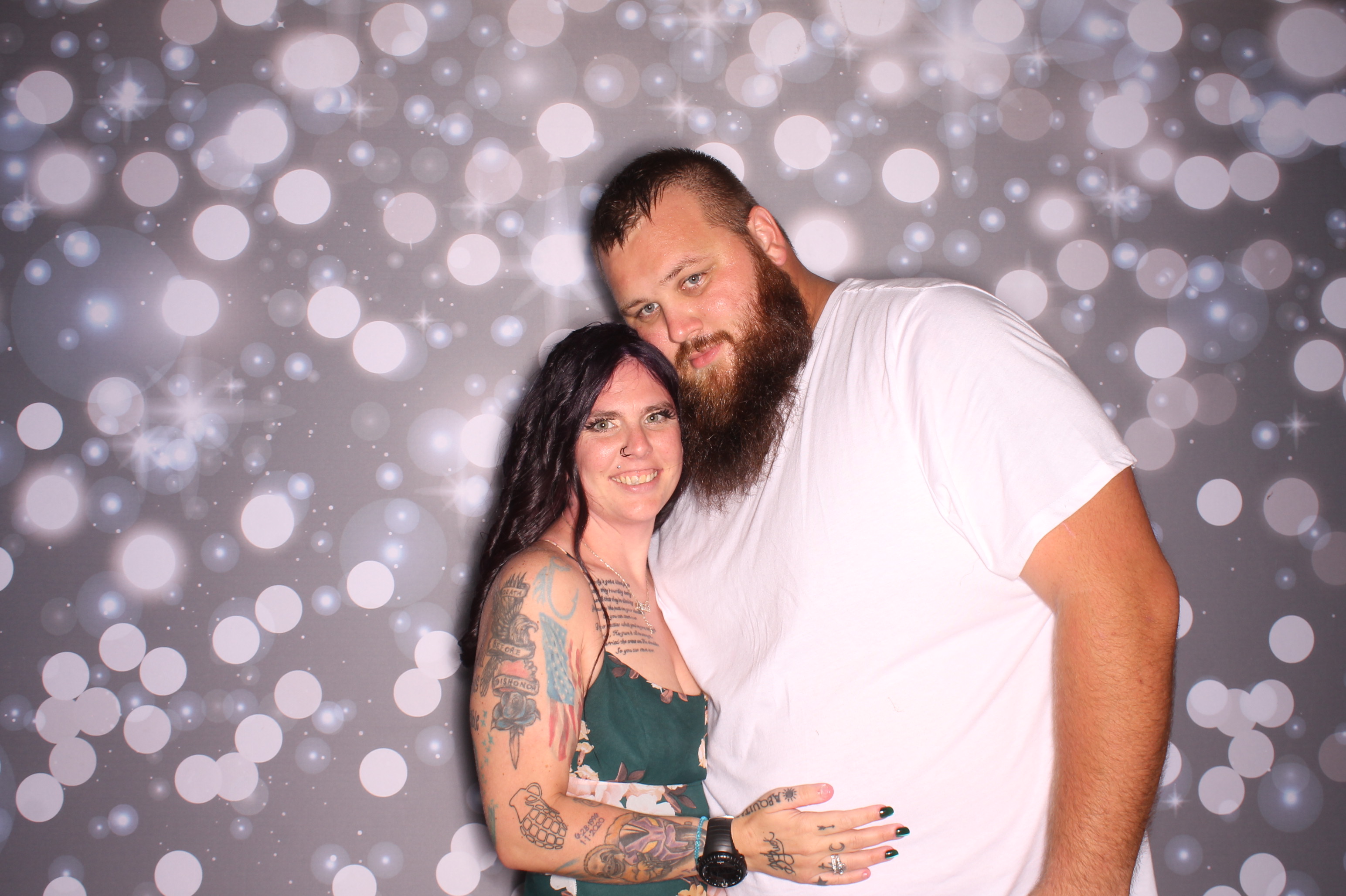 Tyler & Shannon Reception | View more photos from the event at gallery.photoboothcincy.com/u/PhotoBoothCincy/Tyler-Shannon-Reception