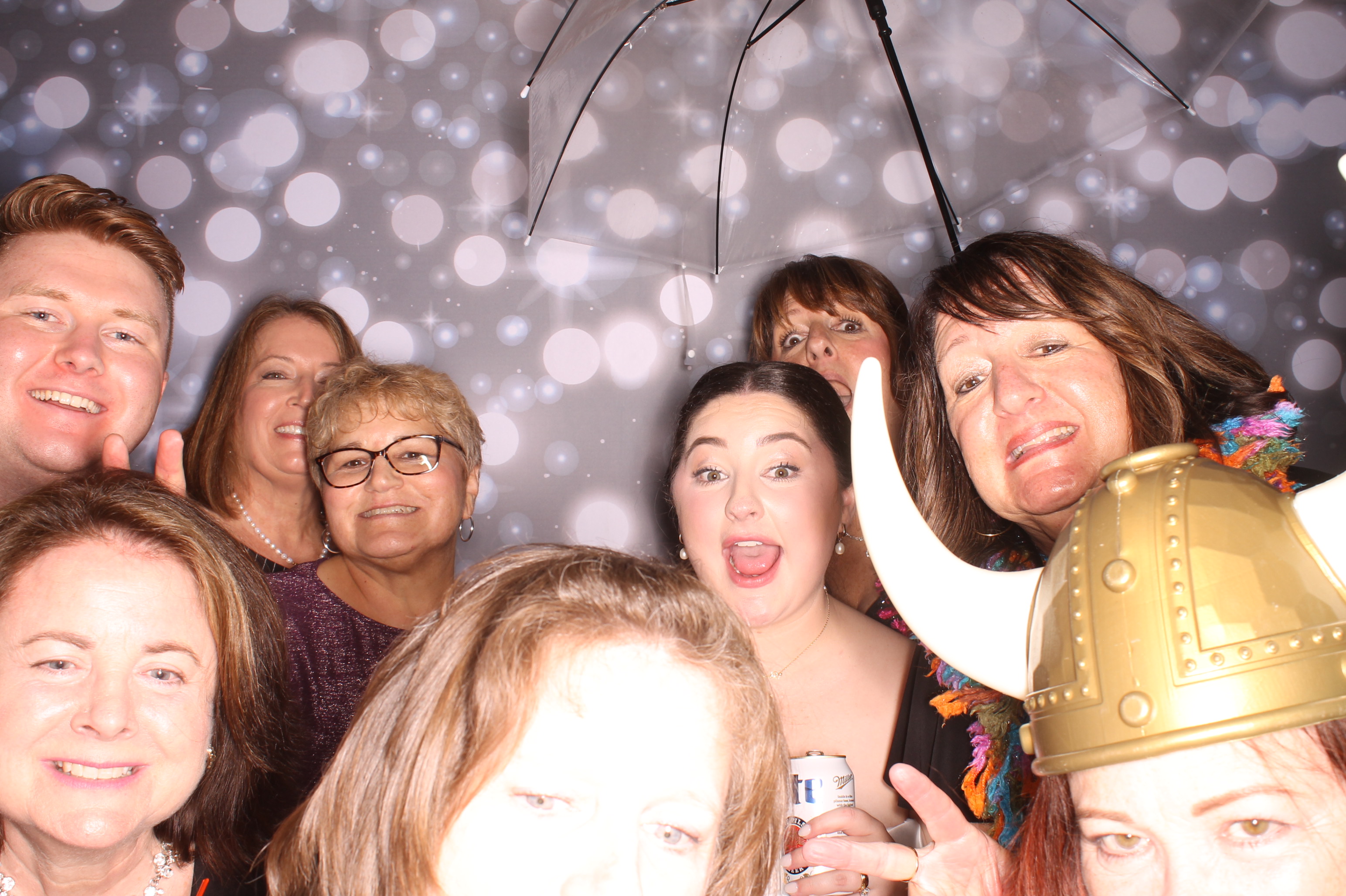Tyler & Shannon Reception | View more photos from the event at gallery.photoboothcincy.com/u/PhotoBoothCincy/Tyler-Shannon-Reception