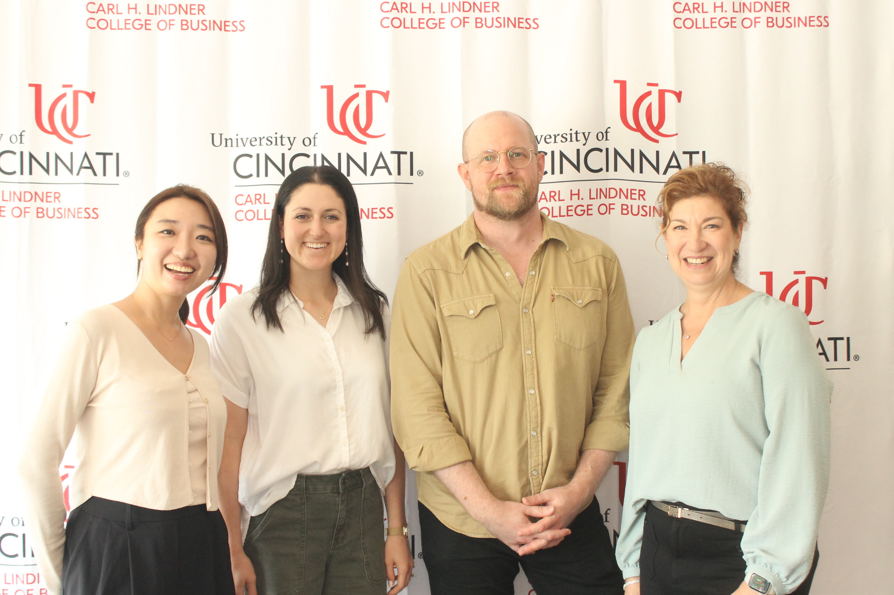 UC Lindner College of Business Fall Retreat | View more photos from the event at gallery.photoboothcincy.com/u/PhotoBoothCincy/UC-Lindner-College-of-Business-Fall-Retreat