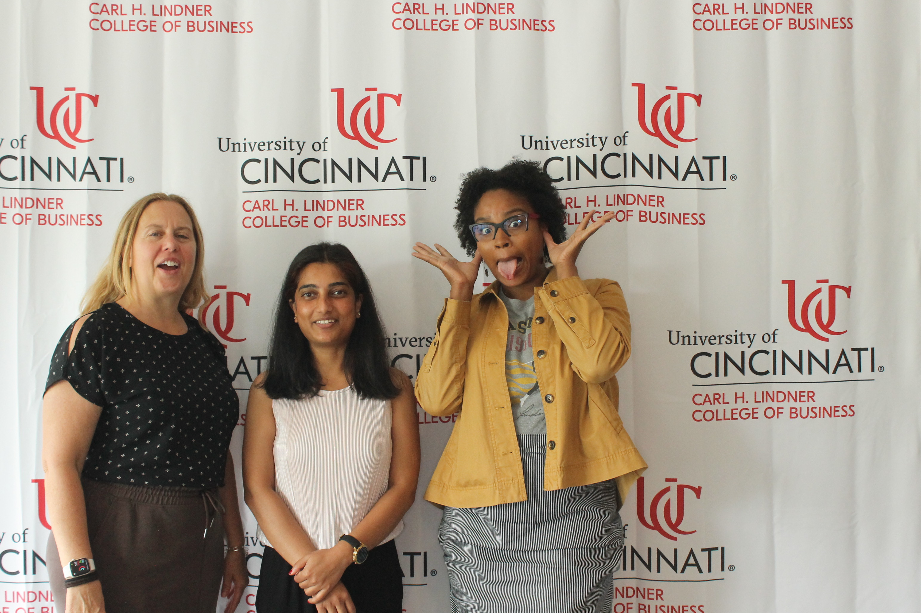 UC Lindner College of Business Fall Retreat | View more photos from the event at gallery.photoboothcincy.com/u/PhotoBoothCincy/UC-Lindner-College-of-Business-Fall-Retreat