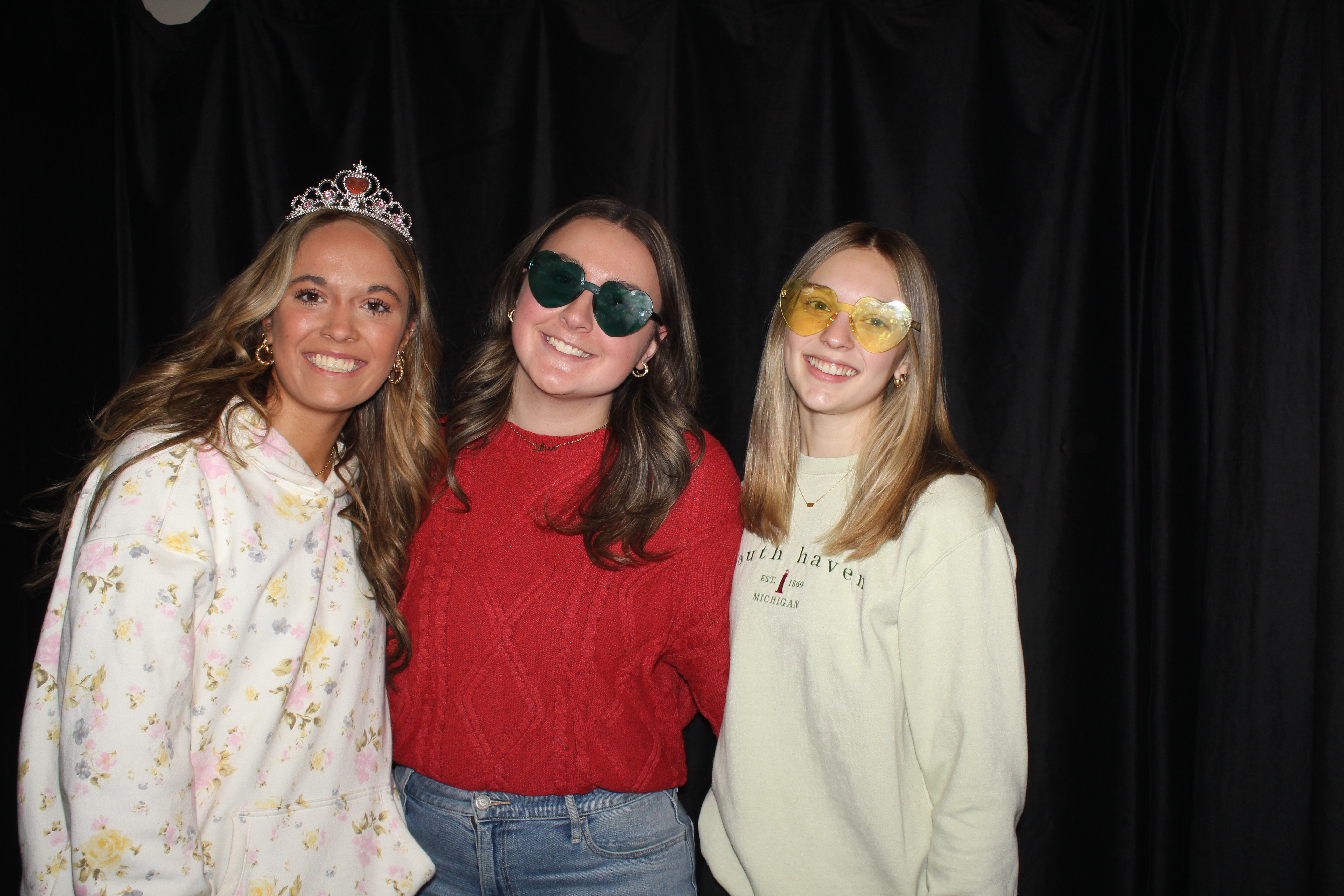 UC Zeta Tau Alpha Ladies' Day | View more photos from the event at gallery.photoboothcincy.com/u/PhotoBoothCincy/UC-Zeta-Tau-Alpha-Ladies-Day