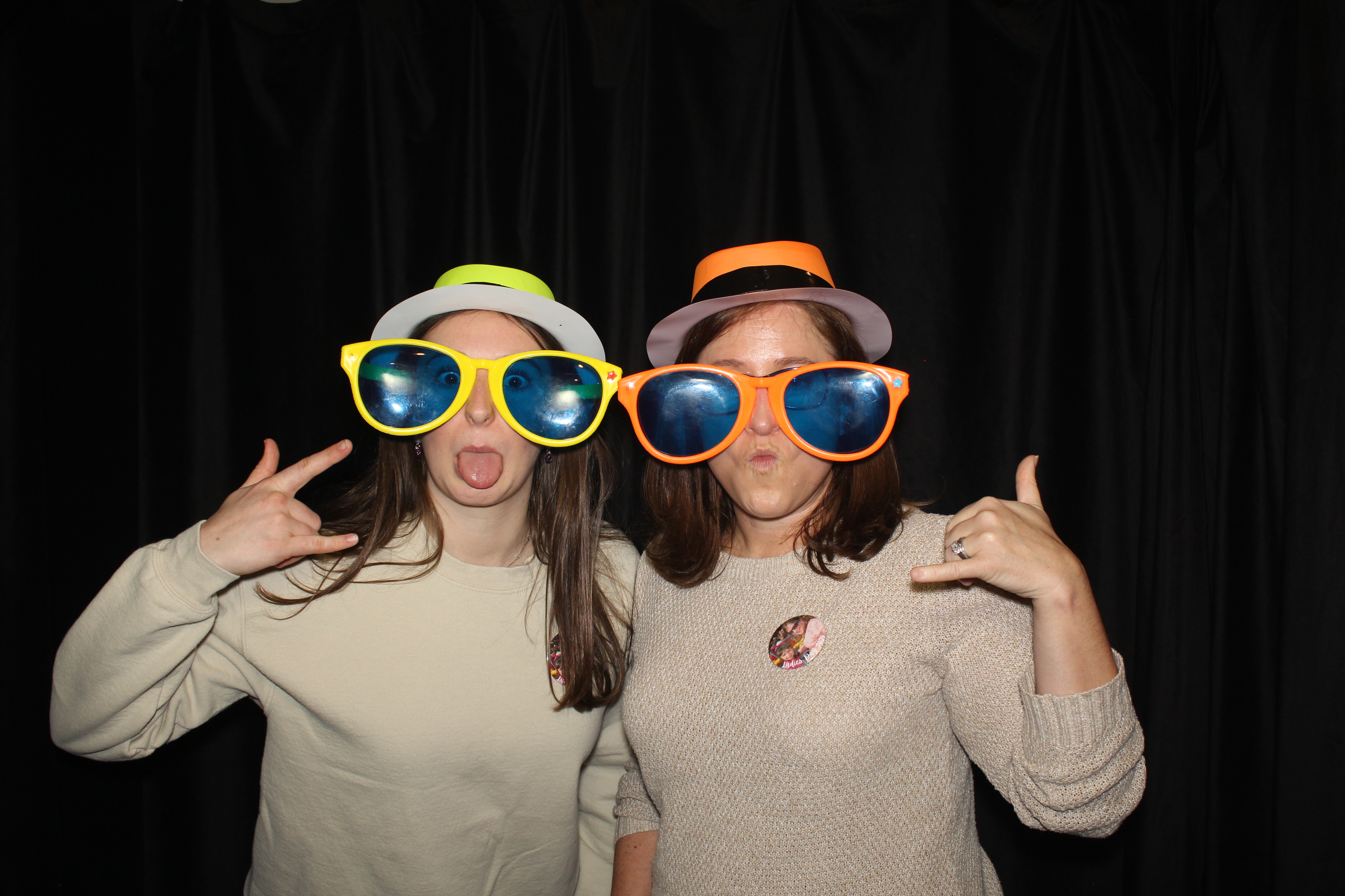UC Zeta Tau Alpha Ladies' Day | View more photos from the event at gallery.photoboothcincy.com/u/PhotoBoothCincy/UC-Zeta-Tau-Alpha-Ladies-Day