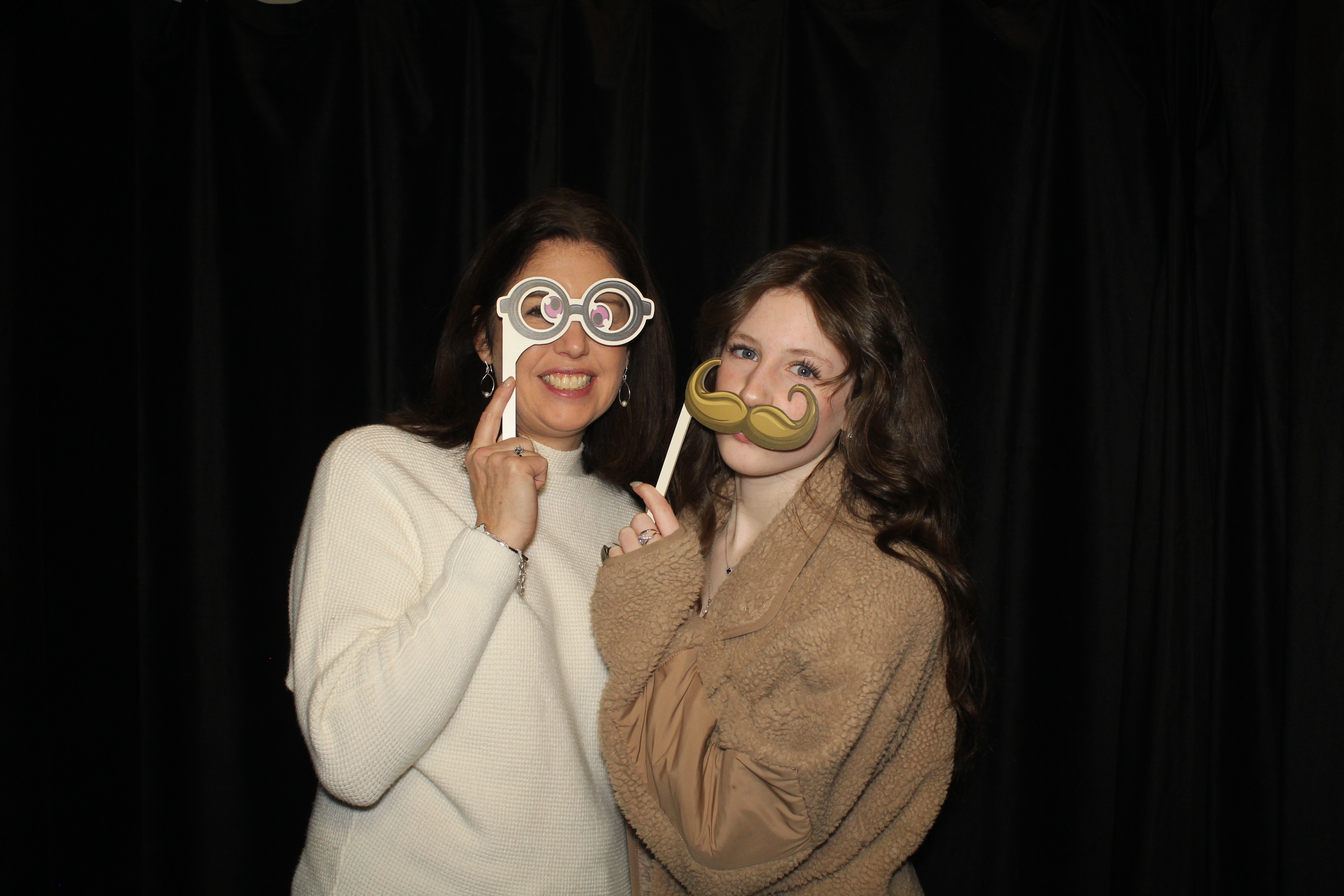 UC Zeta Tau Alpha Ladies' Day | View more photos from the event at gallery.photoboothcincy.com/u/PhotoBoothCincy/UC-Zeta-Tau-Alpha-Ladies-Day