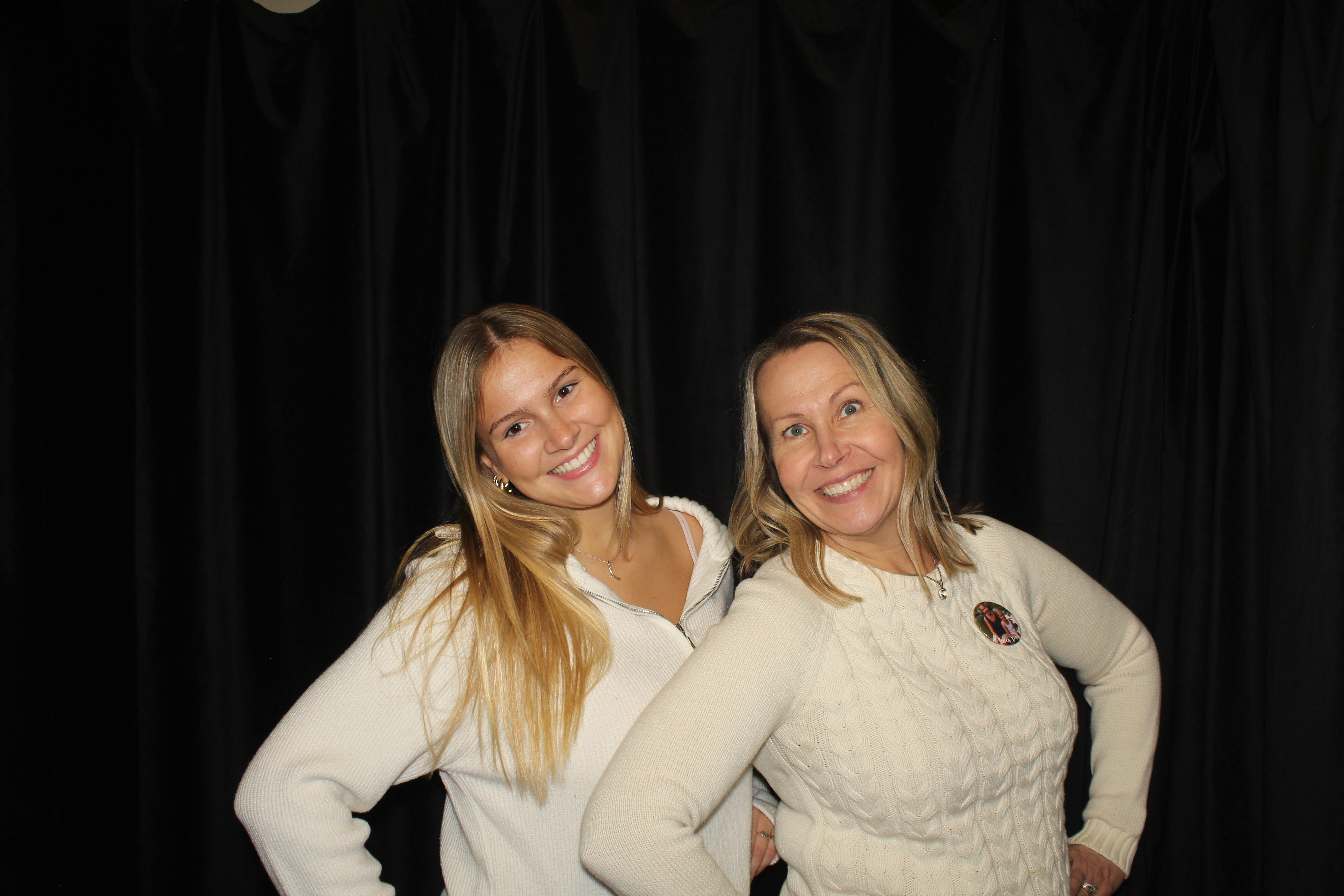 UC Zeta Tau Alpha Ladies' Day | View more photos from the event at gallery.photoboothcincy.com/u/PhotoBoothCincy/UC-Zeta-Tau-Alpha-Ladies-Day