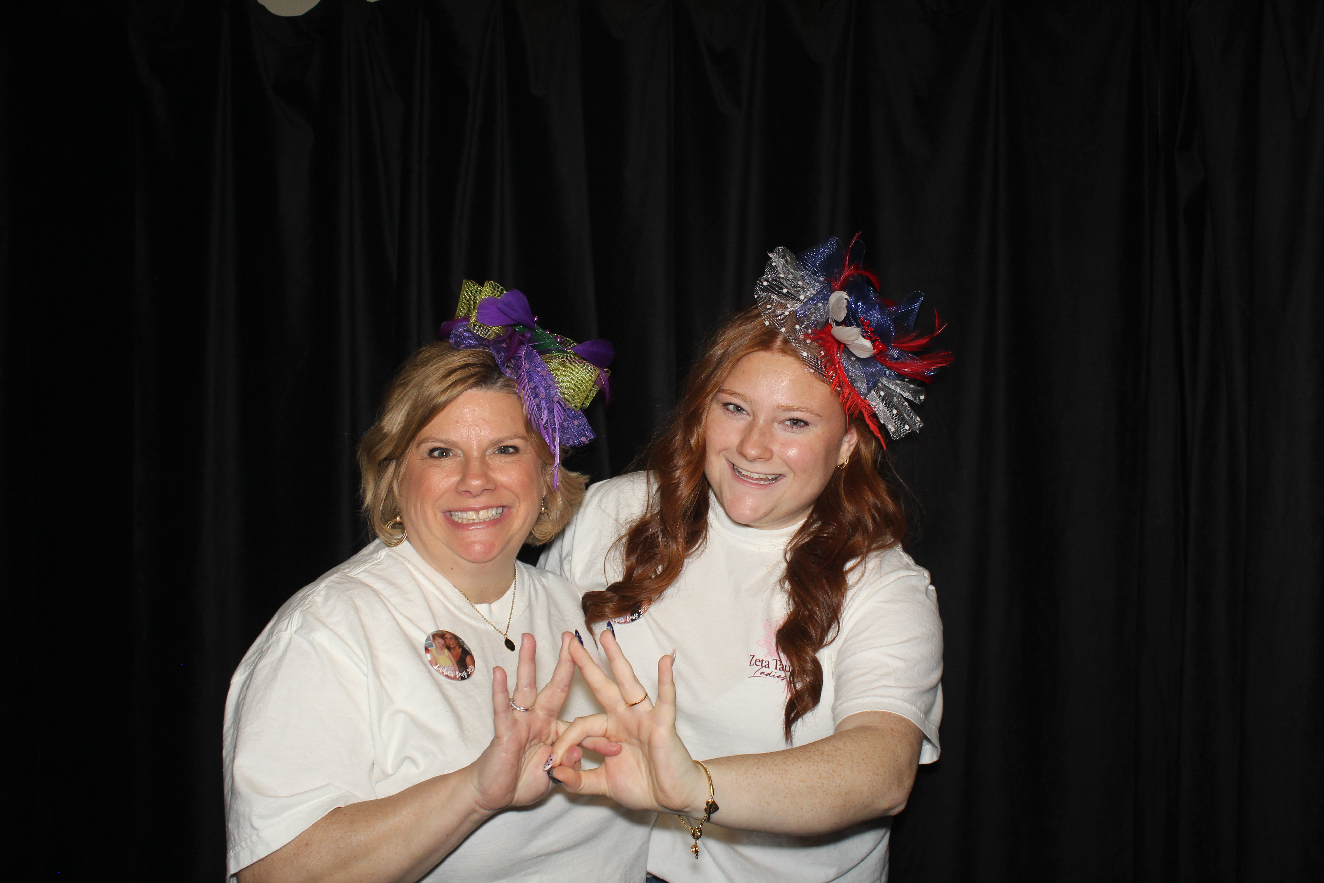 UC Zeta Tau Alpha Ladies' Day | View more photos from the event at gallery.photoboothcincy.com/u/PhotoBoothCincy/UC-Zeta-Tau-Alpha-Ladies-Day