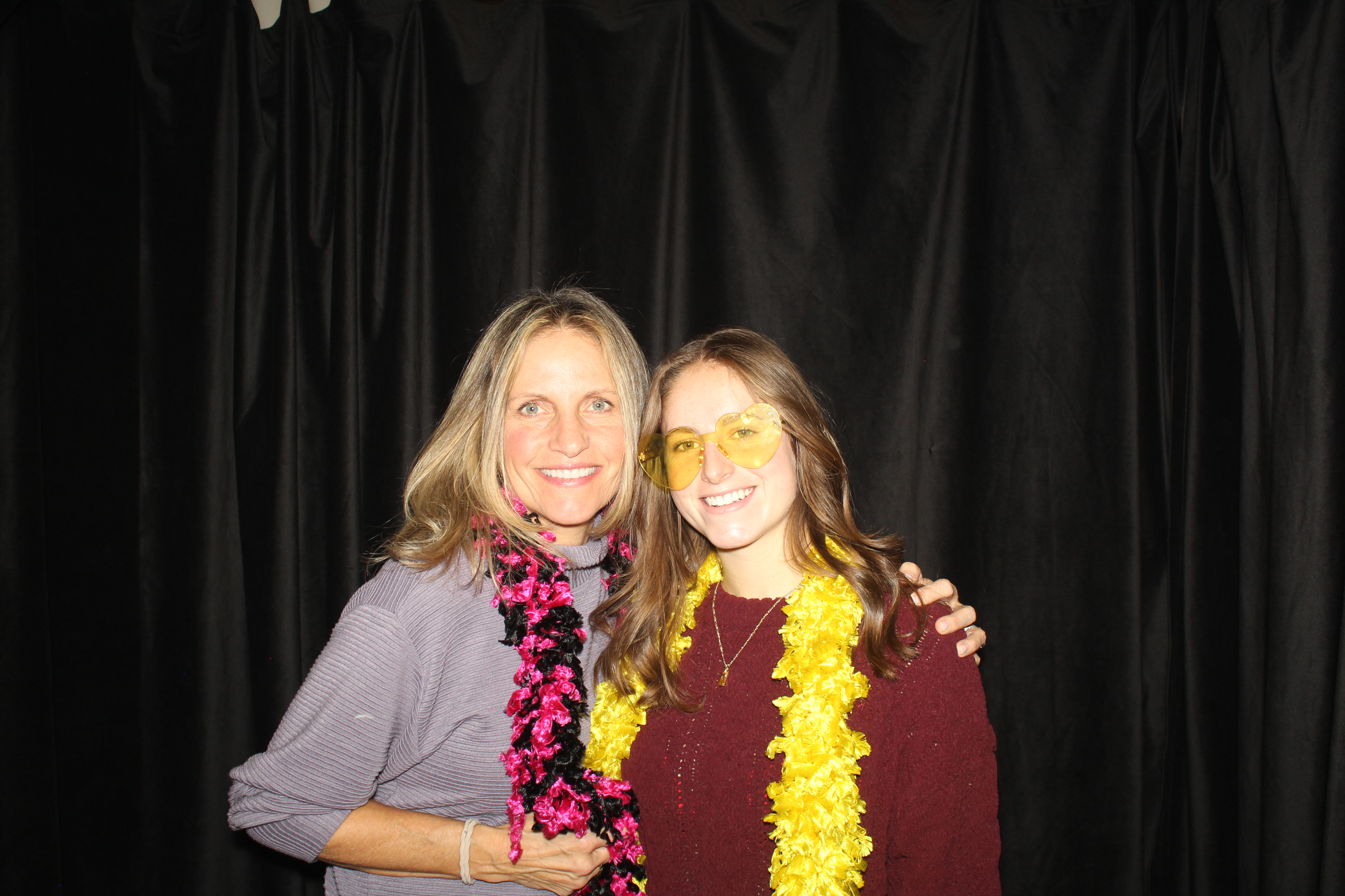 UC Zeta Tau Alpha Ladies' Day | View more photos from the event at gallery.photoboothcincy.com/u/PhotoBoothCincy/UC-Zeta-Tau-Alpha-Ladies-Day