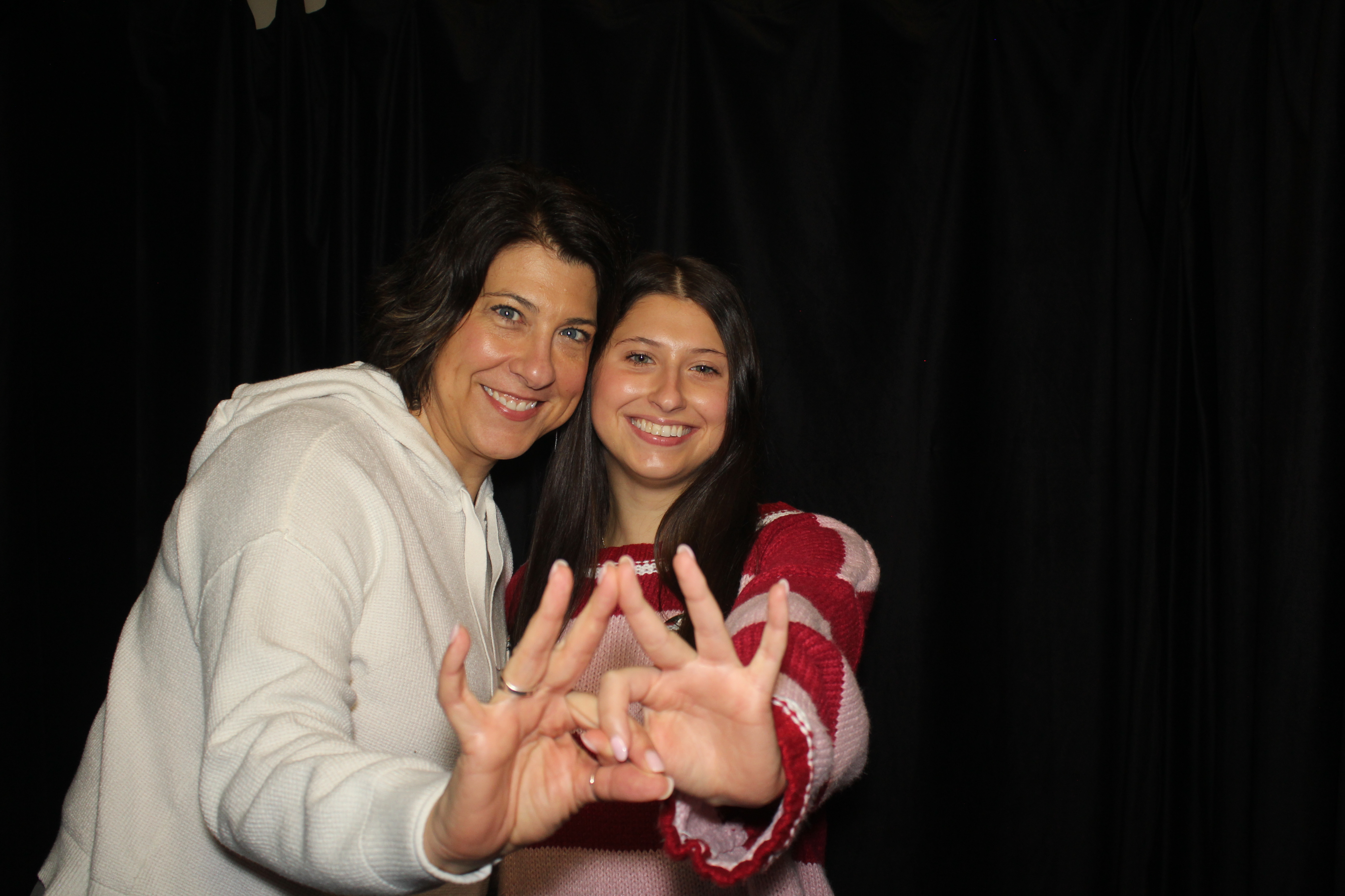 UC Zeta Tau Alpha Ladies' Day | View more photos from the event at gallery.photoboothcincy.com/u/PhotoBoothCincy/UC-Zeta-Tau-Alpha-Ladies-Day