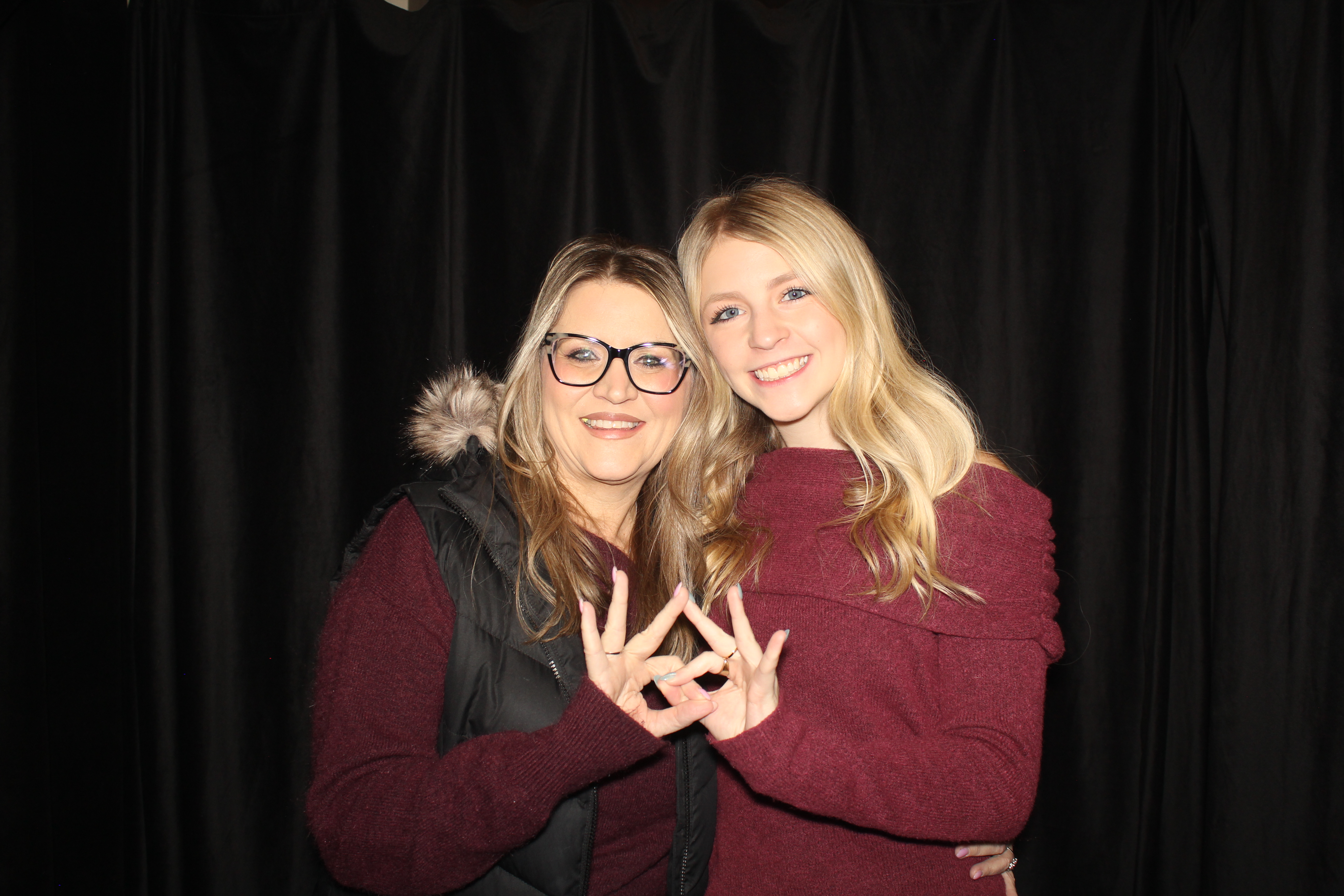 UC Zeta Tau Alpha Ladies' Day | View more photos from the event at gallery.photoboothcincy.com/u/PhotoBoothCincy/UC-Zeta-Tau-Alpha-Ladies-Day