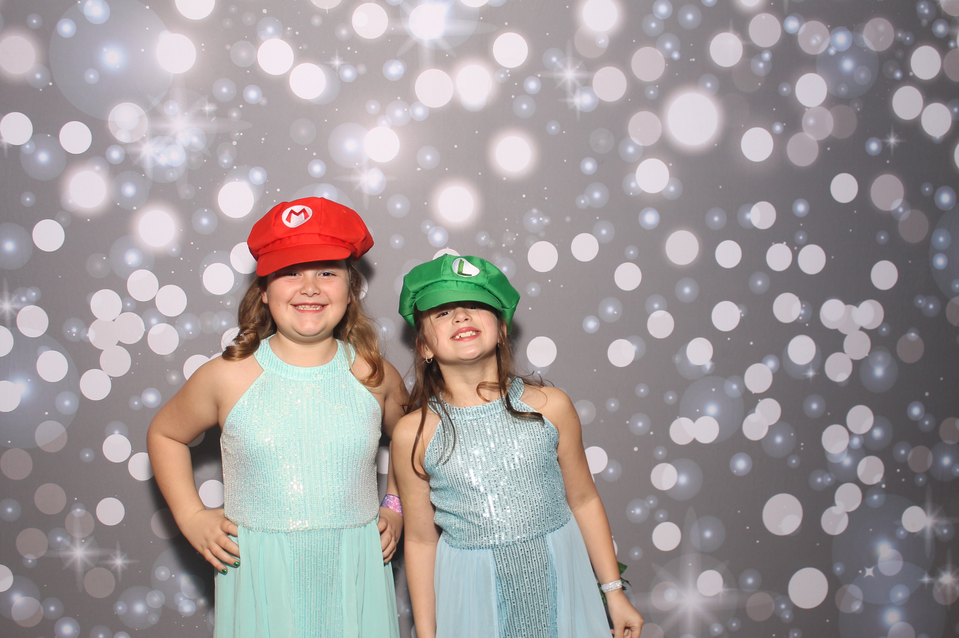 Under The Sea | View more photos from the event at gallery.photoboothcincy.com/u/PhotoBoothCincy/Under-The-Sea