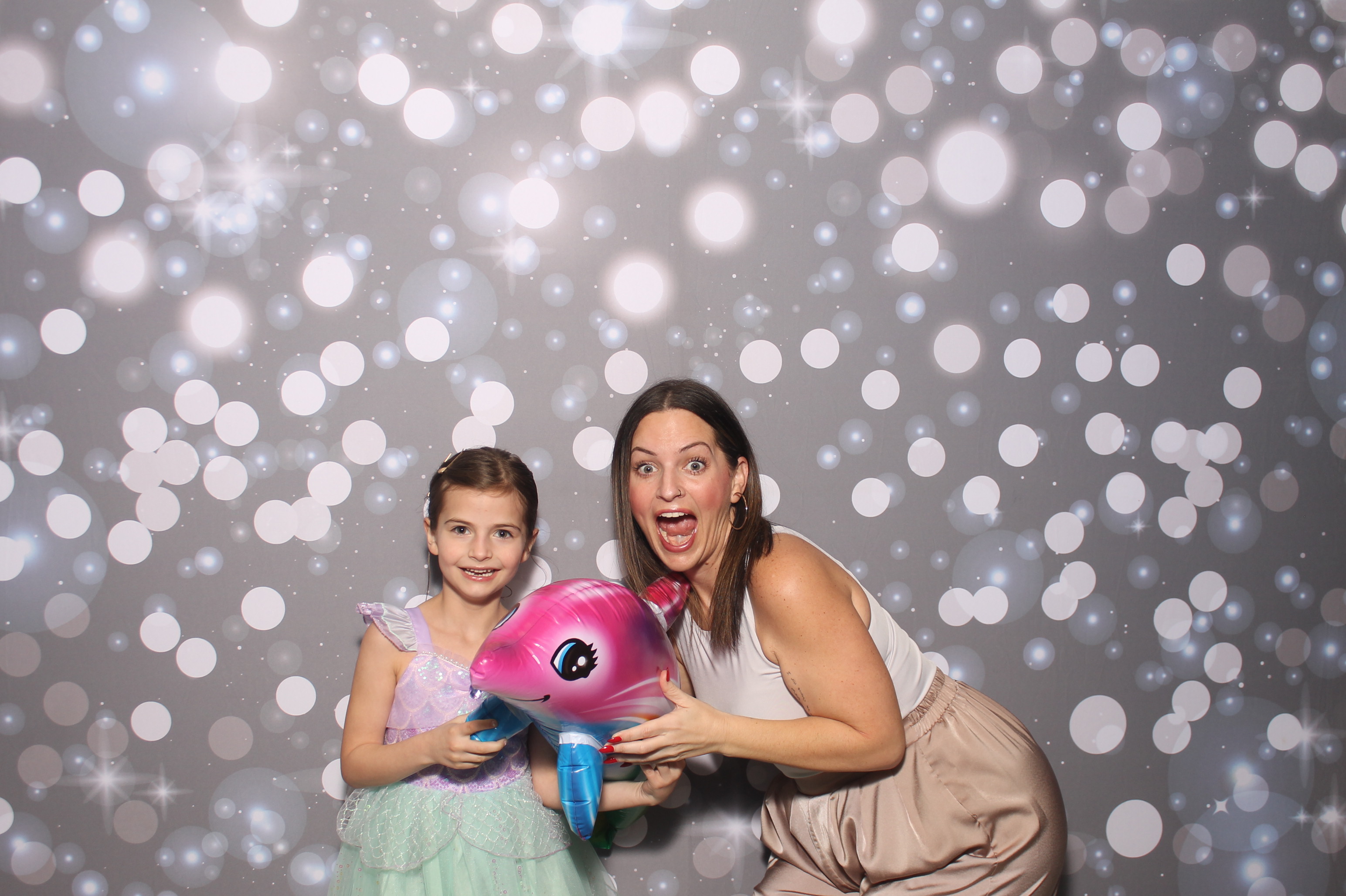Under The Sea | View more photos from the event at gallery.photoboothcincy.com/u/PhotoBoothCincy/Under-The-Sea