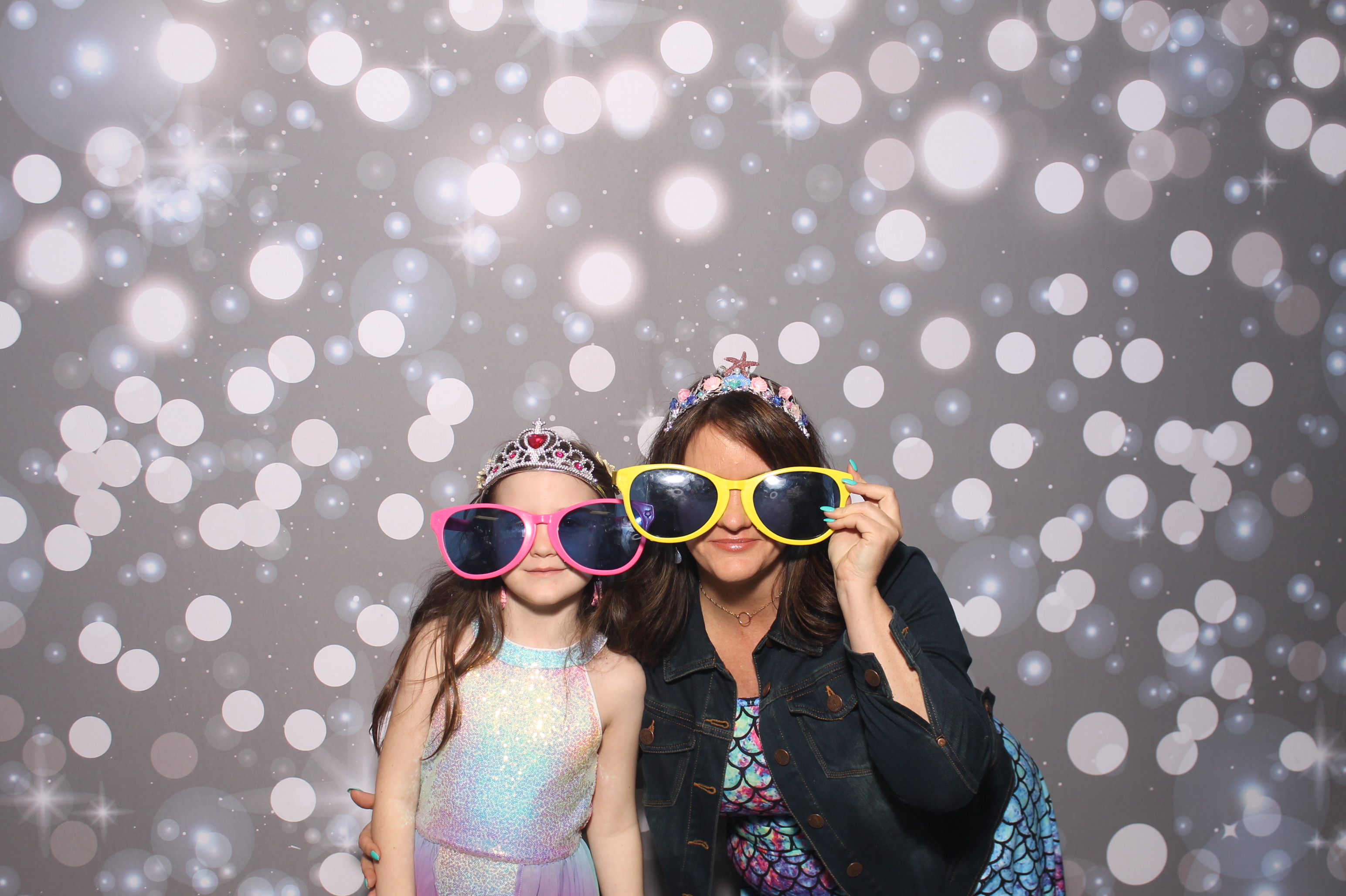 Under The Sea | View more photos from the event at gallery.photoboothcincy.com/u/PhotoBoothCincy/Under-The-Sea