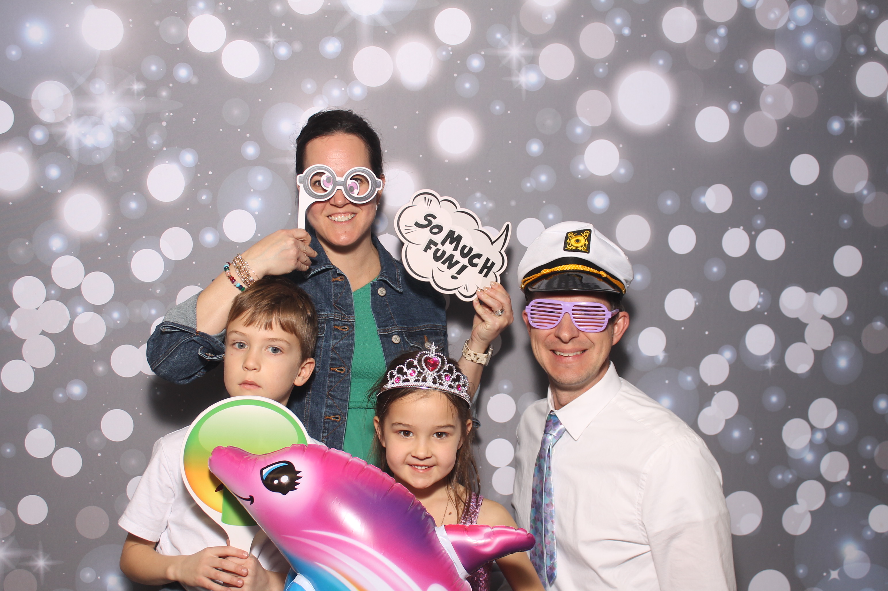 Under The Sea | View more photos from the event at gallery.photoboothcincy.com/u/PhotoBoothCincy/Under-The-Sea