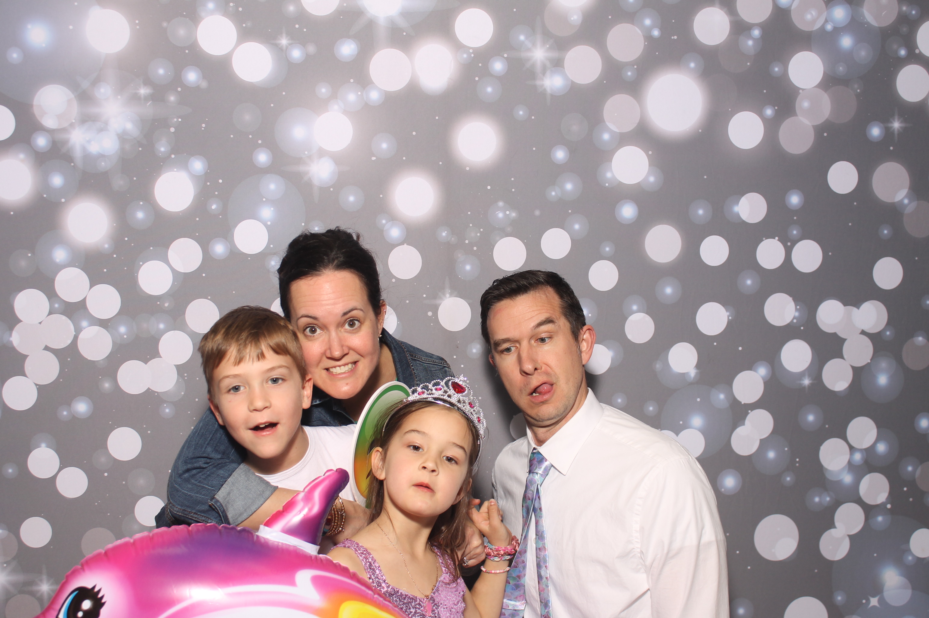 Under The Sea | View more photos from the event at gallery.photoboothcincy.com/u/PhotoBoothCincy/Under-The-Sea