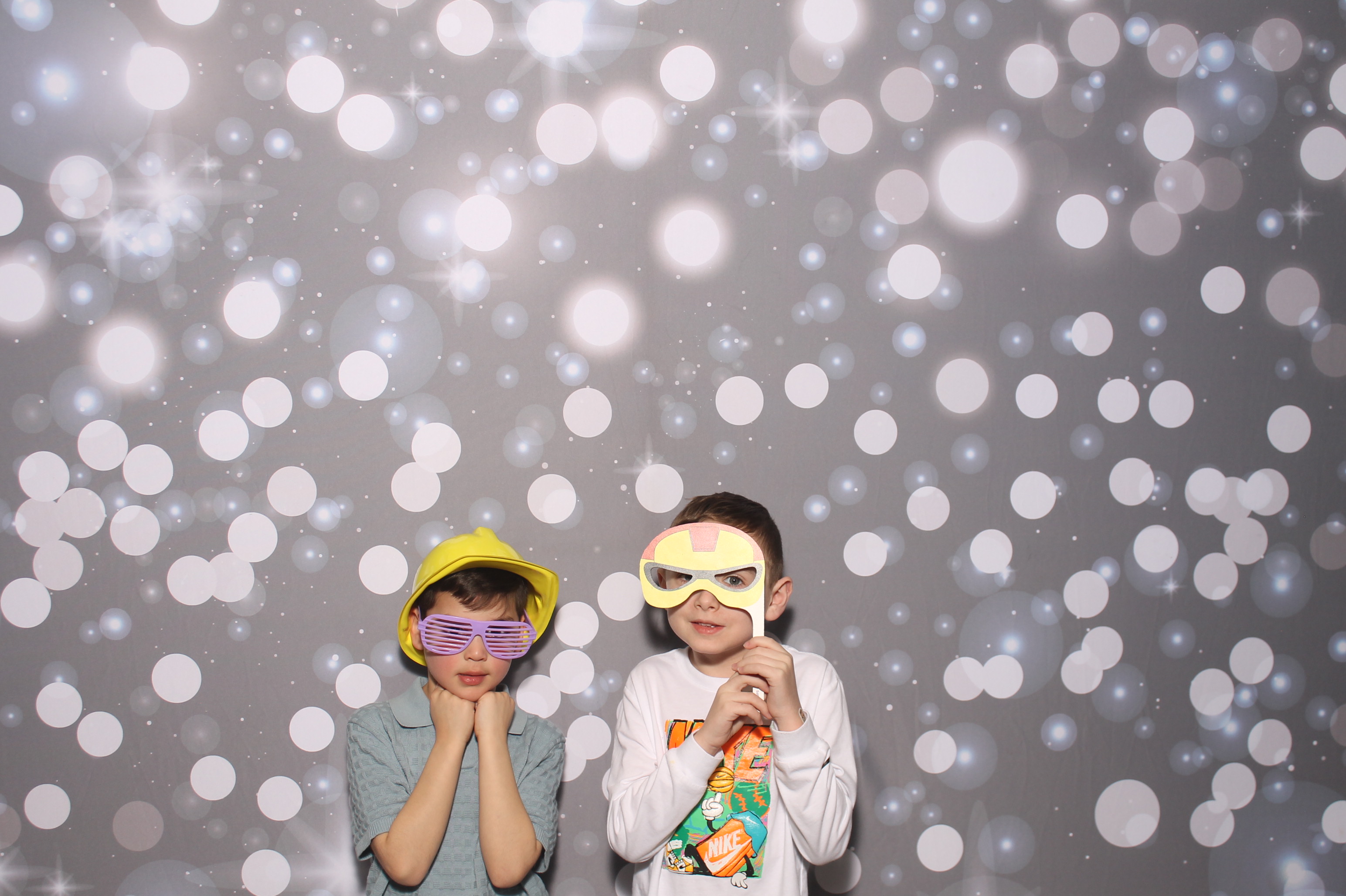 Under The Sea | View more photos from the event at gallery.photoboothcincy.com/u/PhotoBoothCincy/Under-The-Sea