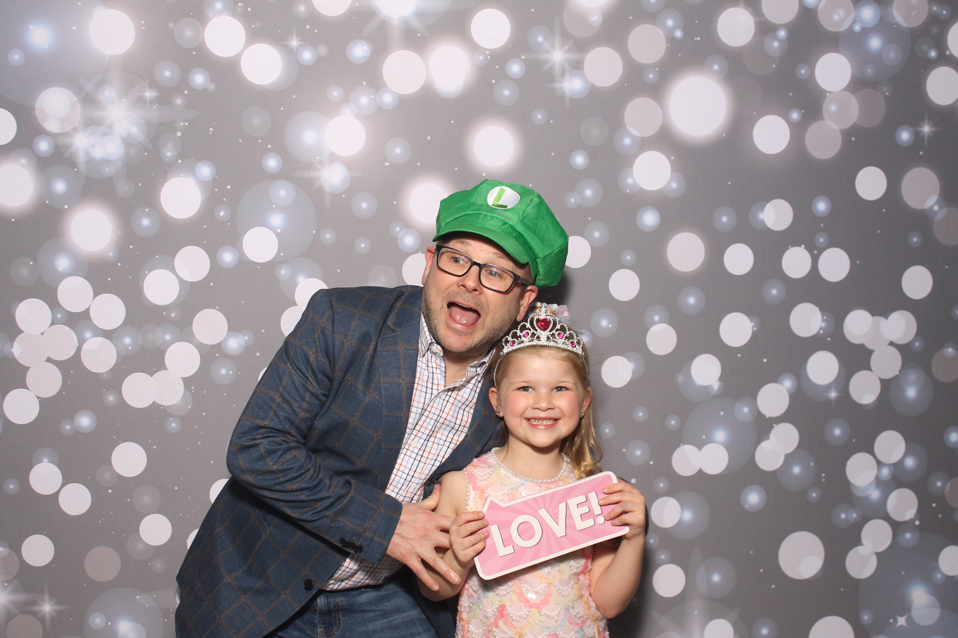 Under The Sea | View more photos from the event at gallery.photoboothcincy.com/u/PhotoBoothCincy/Under-The-Sea