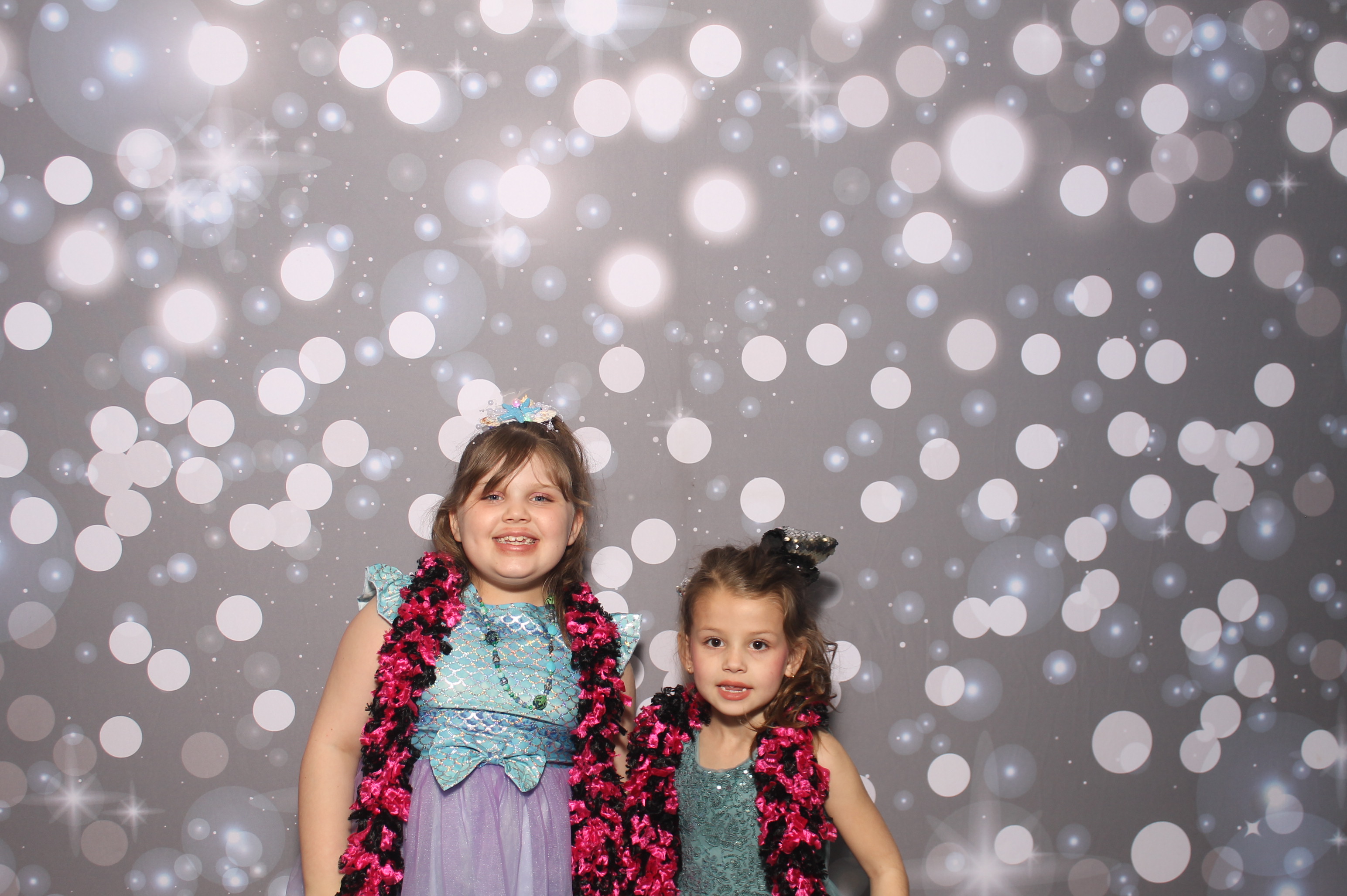 Under The Sea | View more photos from the event at gallery.photoboothcincy.com/u/PhotoBoothCincy/Under-The-Sea