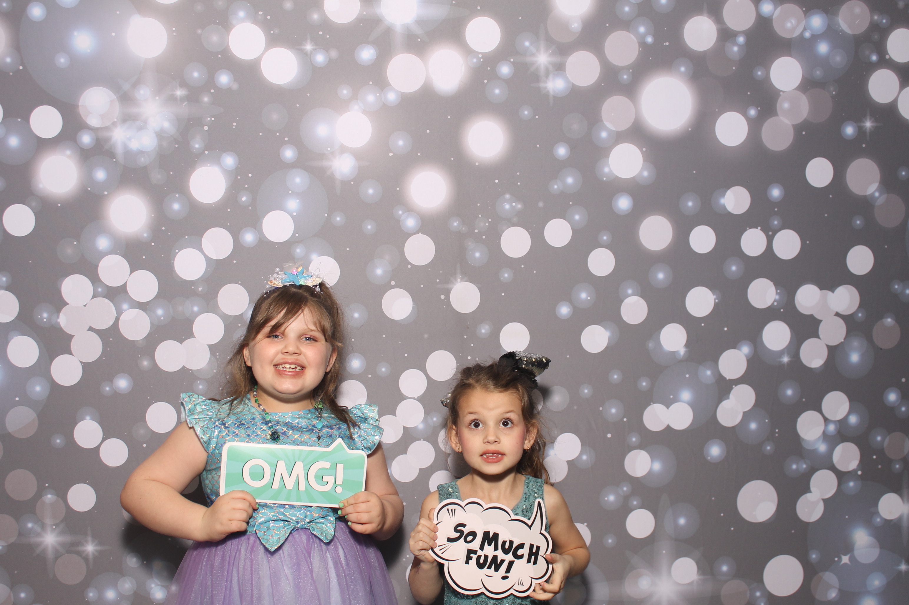 Under The Sea | View more photos from the event at gallery.photoboothcincy.com/u/PhotoBoothCincy/Under-The-Sea