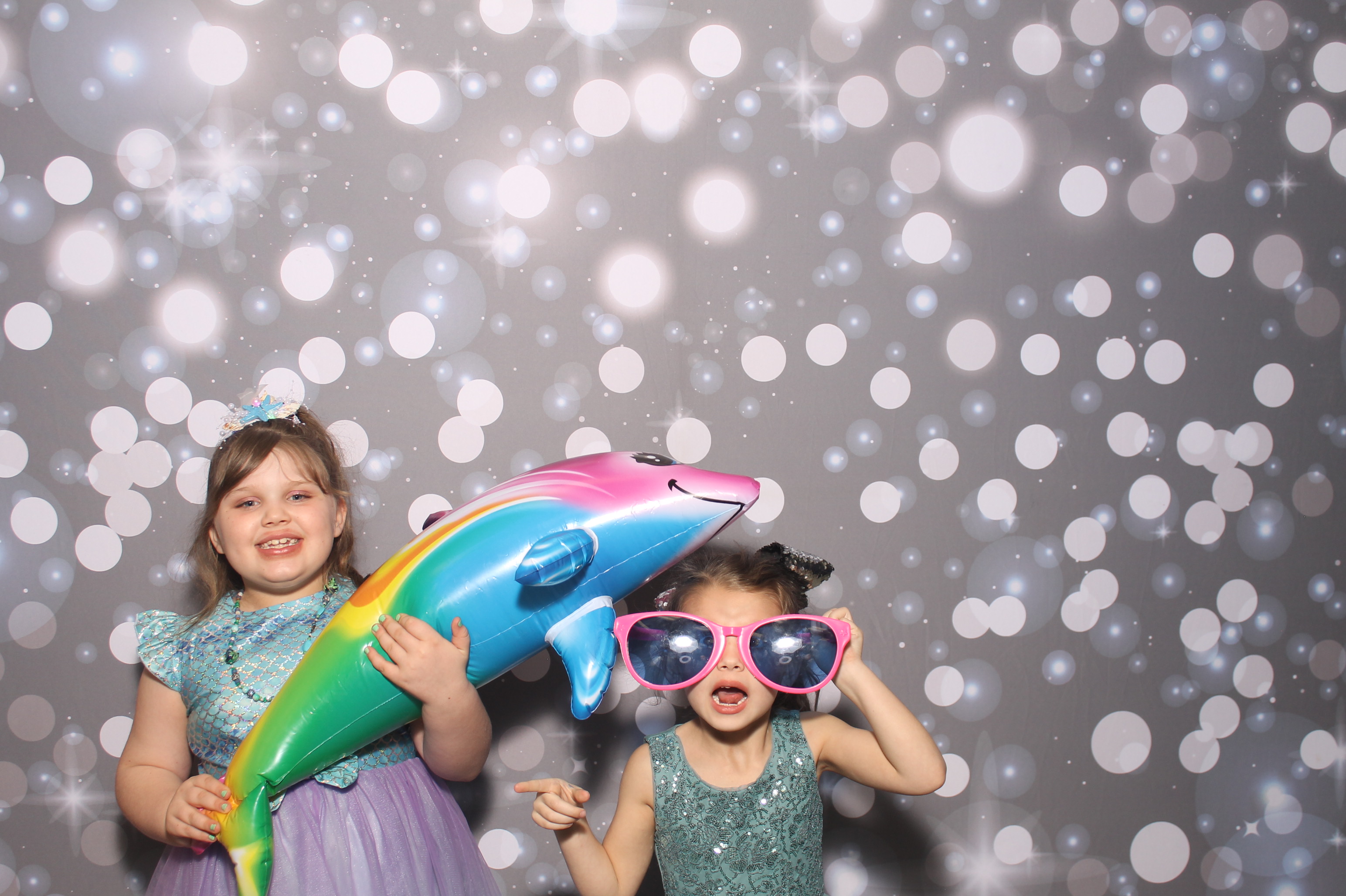 Under The Sea | View more photos from the event at gallery.photoboothcincy.com/u/PhotoBoothCincy/Under-The-Sea