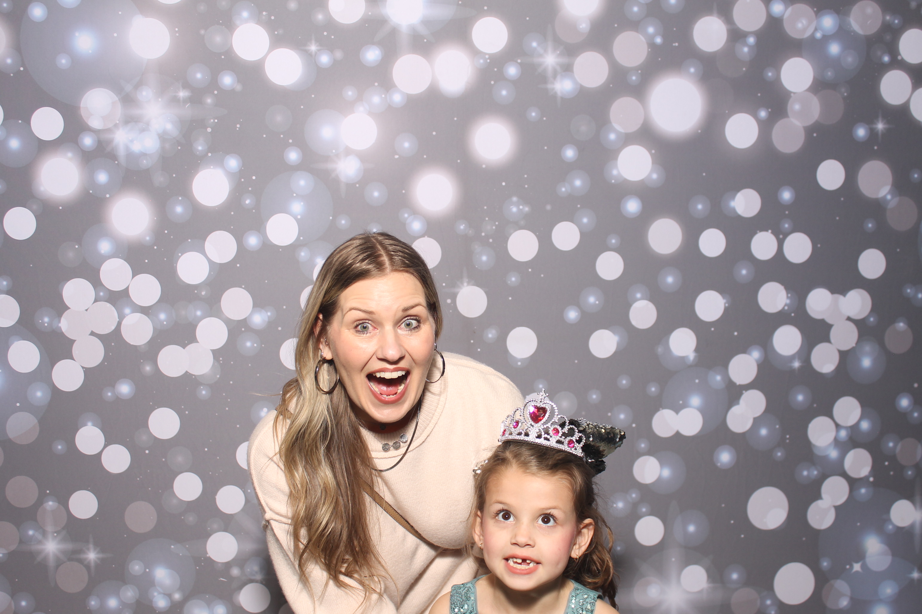 Under The Sea | View more photos from the event at gallery.photoboothcincy.com/u/PhotoBoothCincy/Under-The-Sea