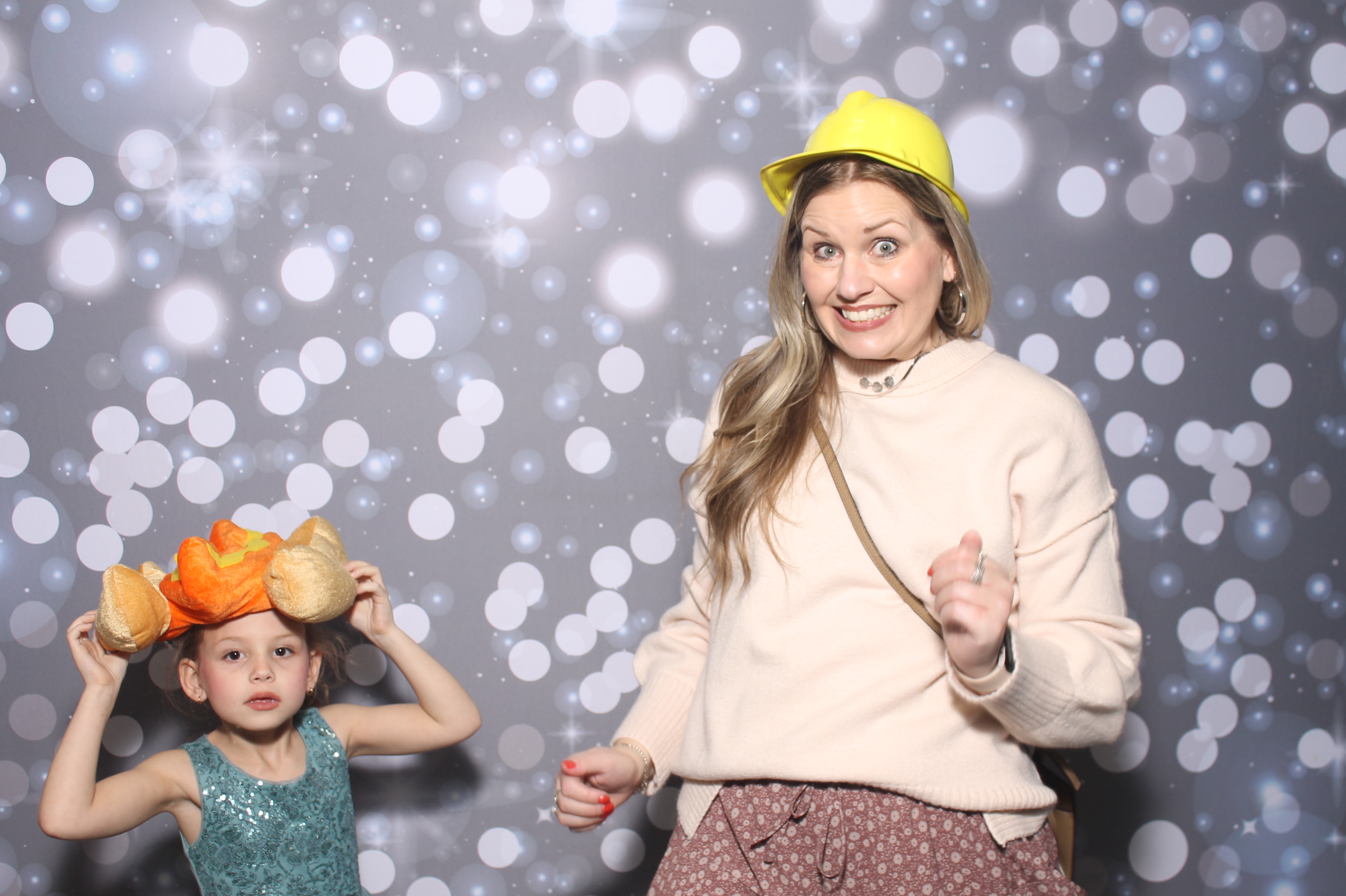 Under The Sea | View more photos from the event at gallery.photoboothcincy.com/u/PhotoBoothCincy/Under-The-Sea