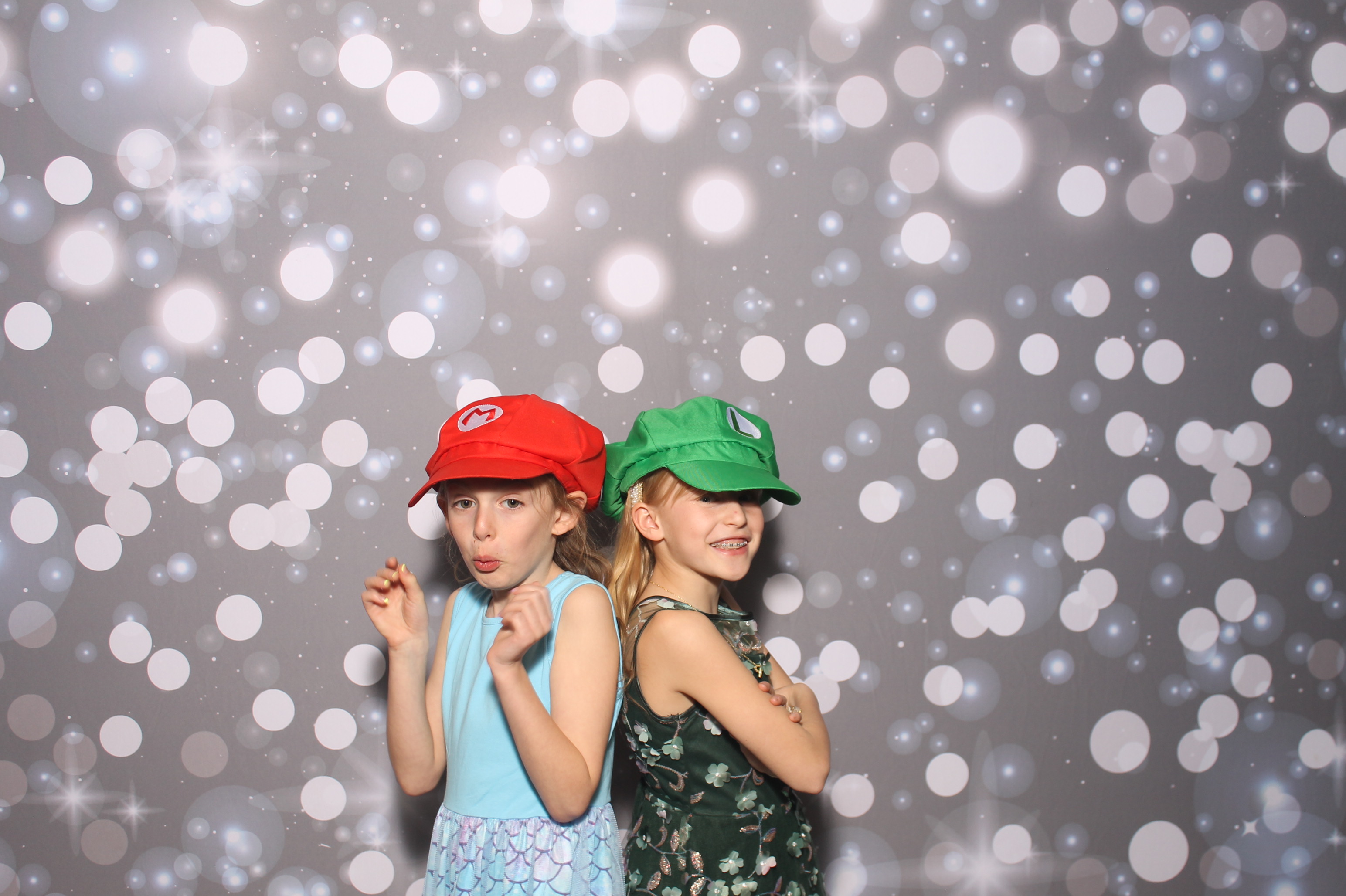Under The Sea | View more photos from the event at gallery.photoboothcincy.com/u/PhotoBoothCincy/Under-The-Sea