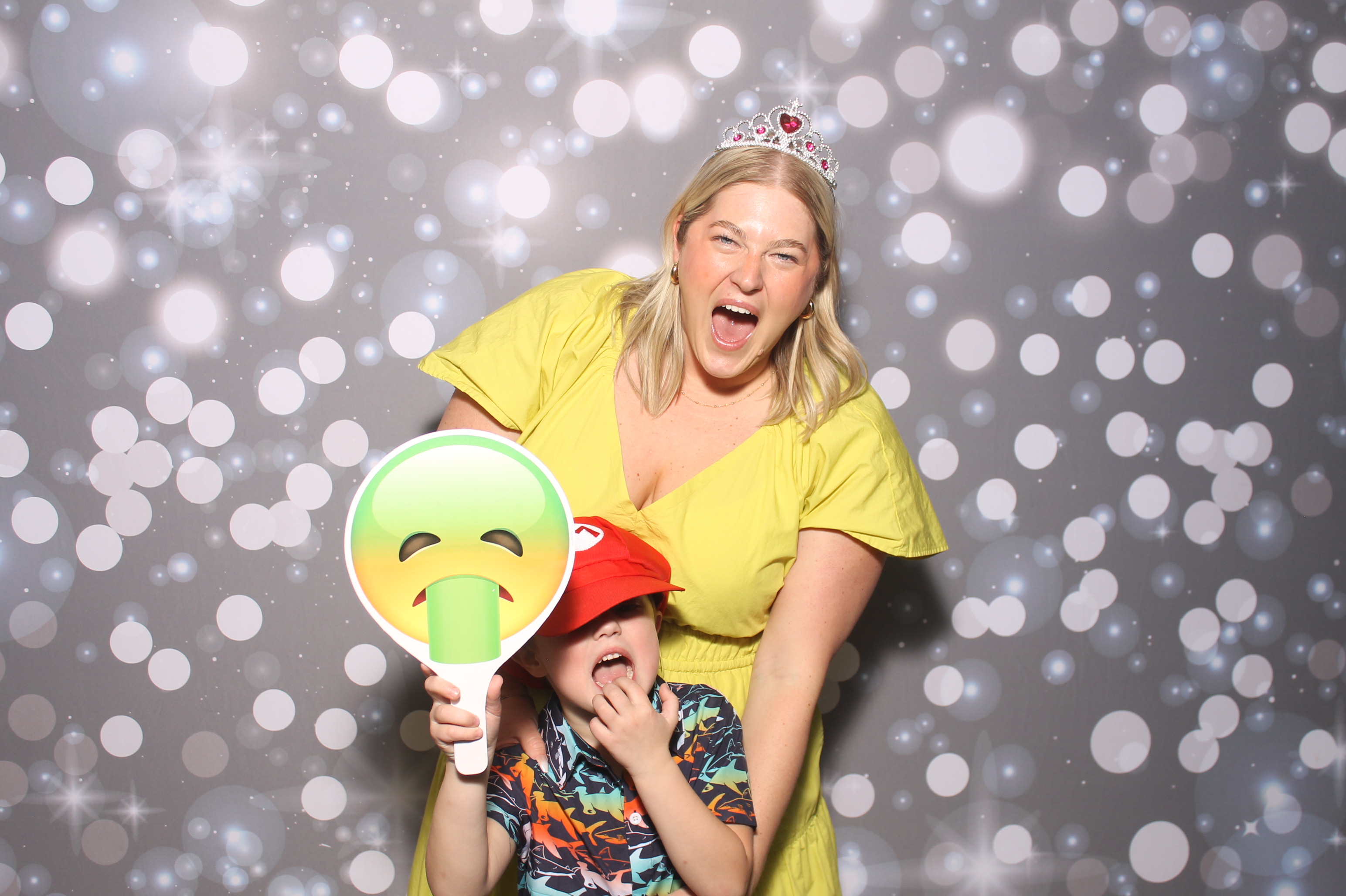 Under The Sea | View more photos from the event at gallery.photoboothcincy.com/u/PhotoBoothCincy/Under-The-Sea