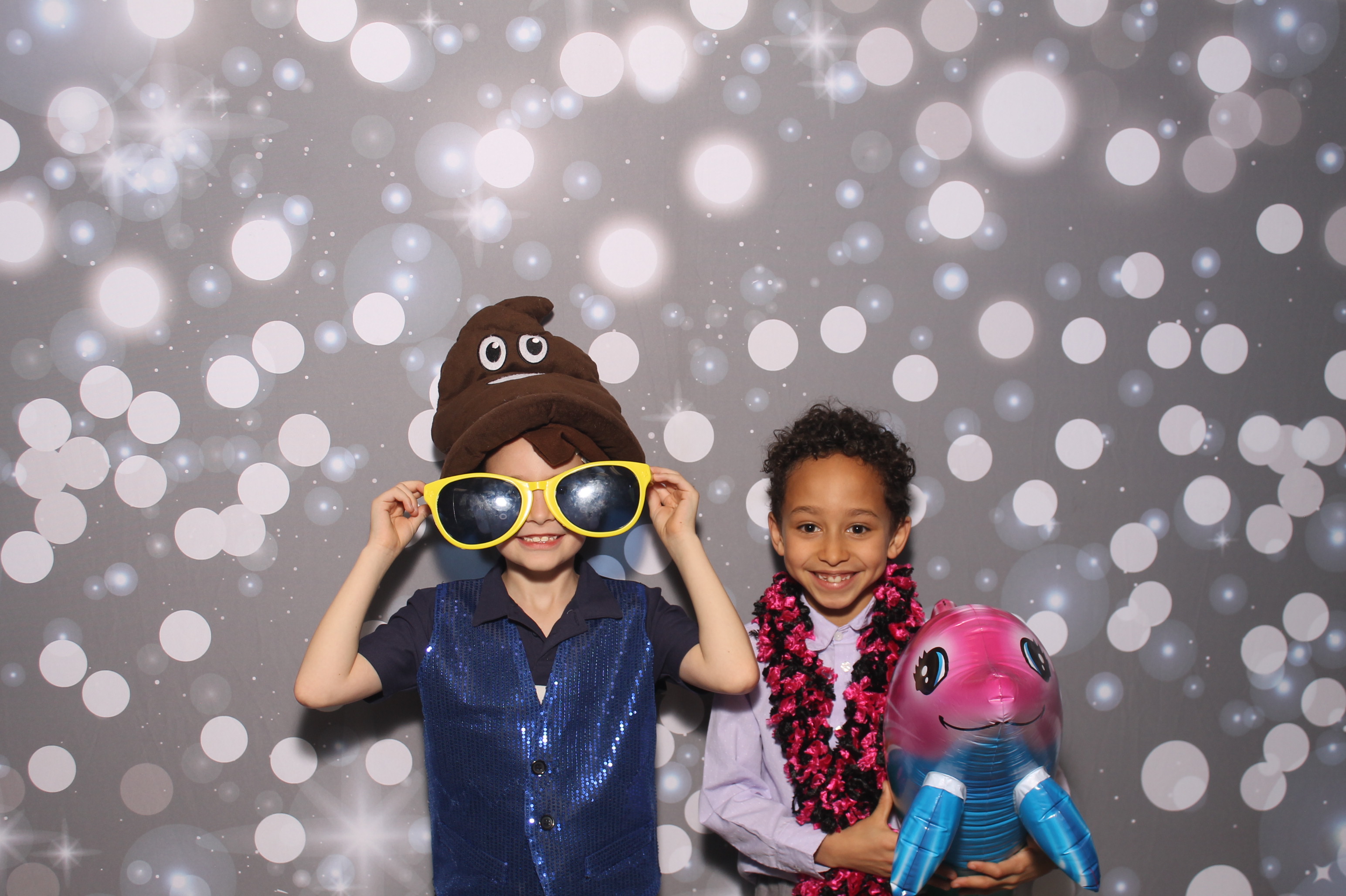 Under The Sea | View more photos from the event at gallery.photoboothcincy.com/u/PhotoBoothCincy/Under-The-Sea