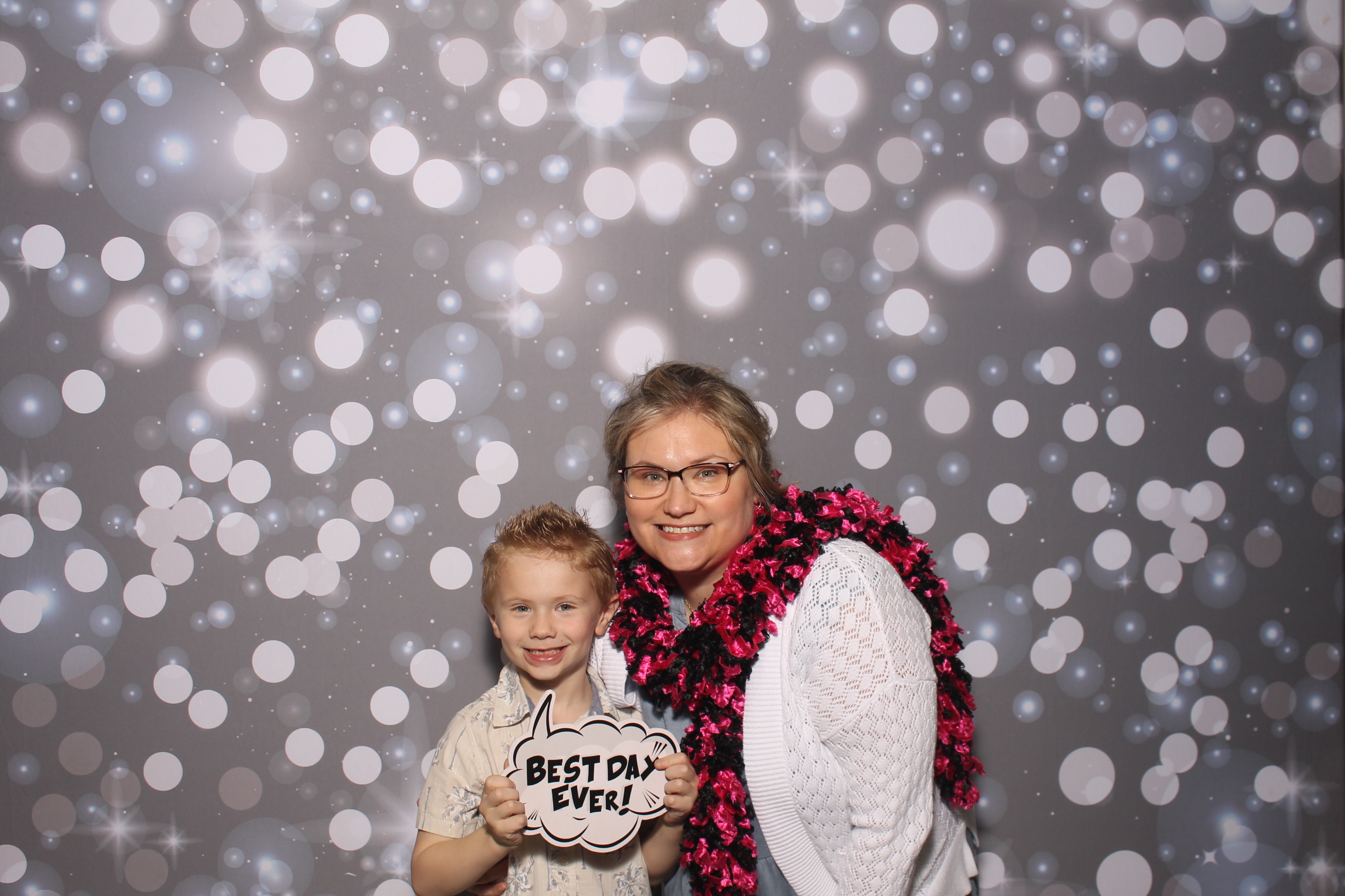 Under The Sea | View more photos from the event at gallery.photoboothcincy.com/u/PhotoBoothCincy/Under-The-Sea