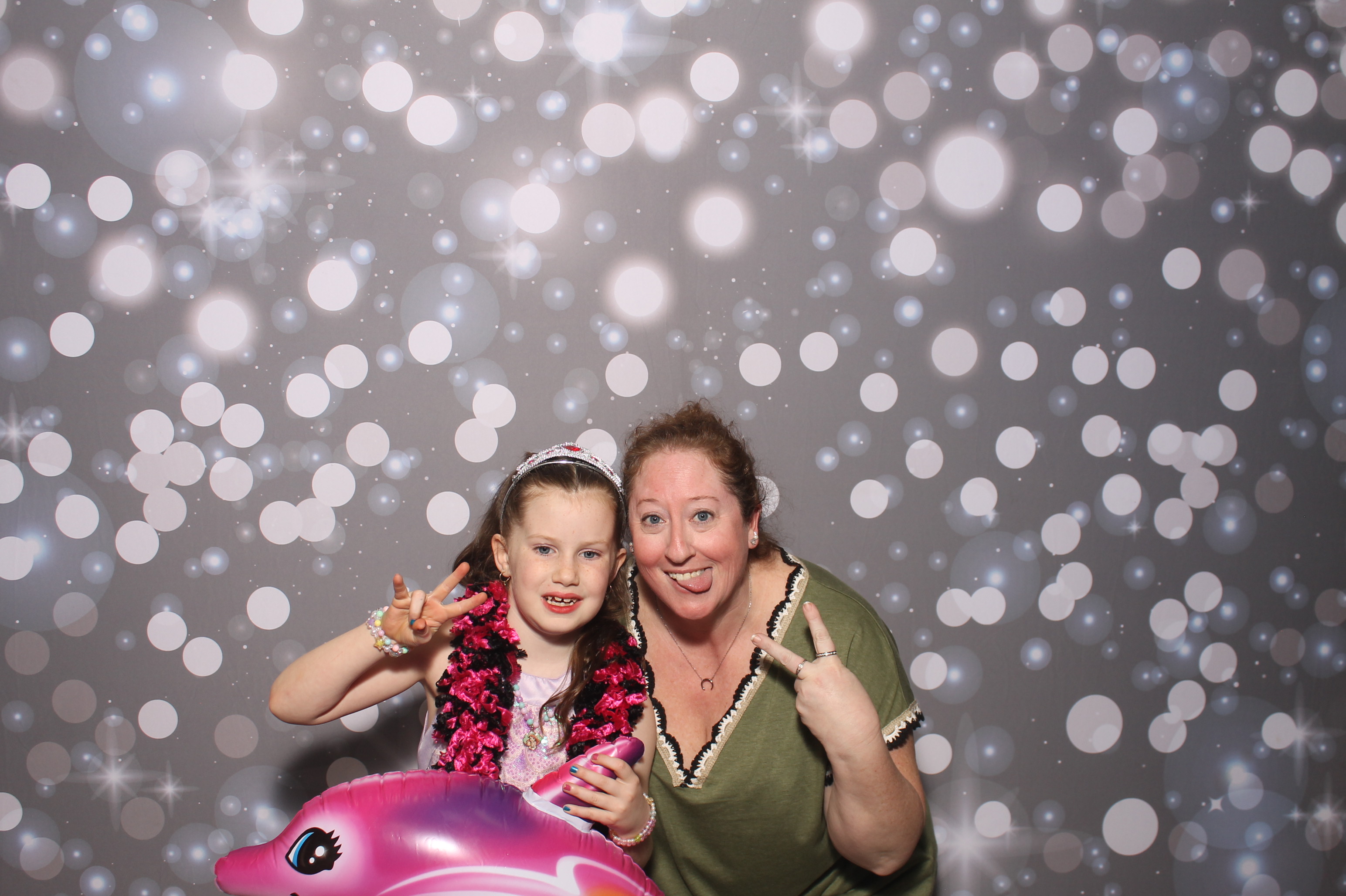 Under The Sea | View more photos from the event at gallery.photoboothcincy.com/u/PhotoBoothCincy/Under-The-Sea
