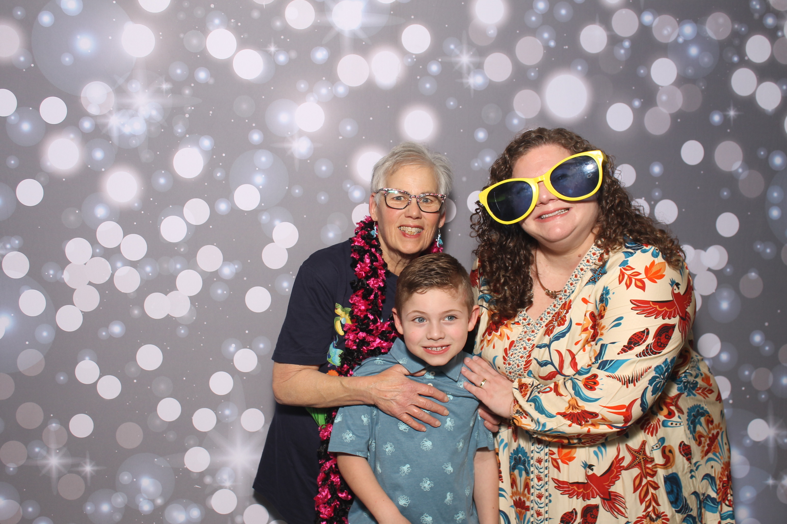 Under The Sea | View more photos from the event at gallery.photoboothcincy.com/u/PhotoBoothCincy/Under-The-Sea