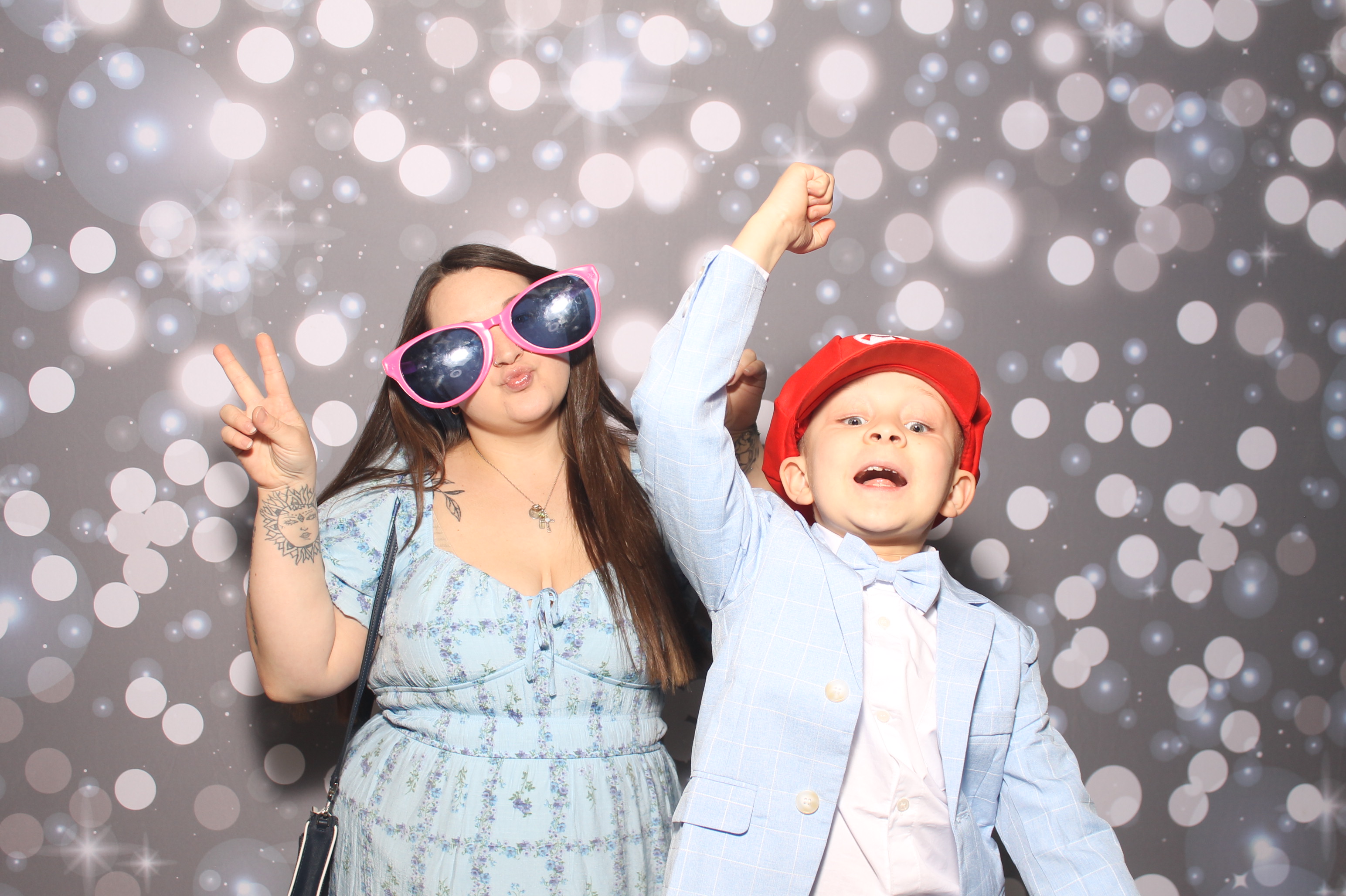 Under The Sea | View more photos from the event at gallery.photoboothcincy.com/u/PhotoBoothCincy/Under-The-Sea