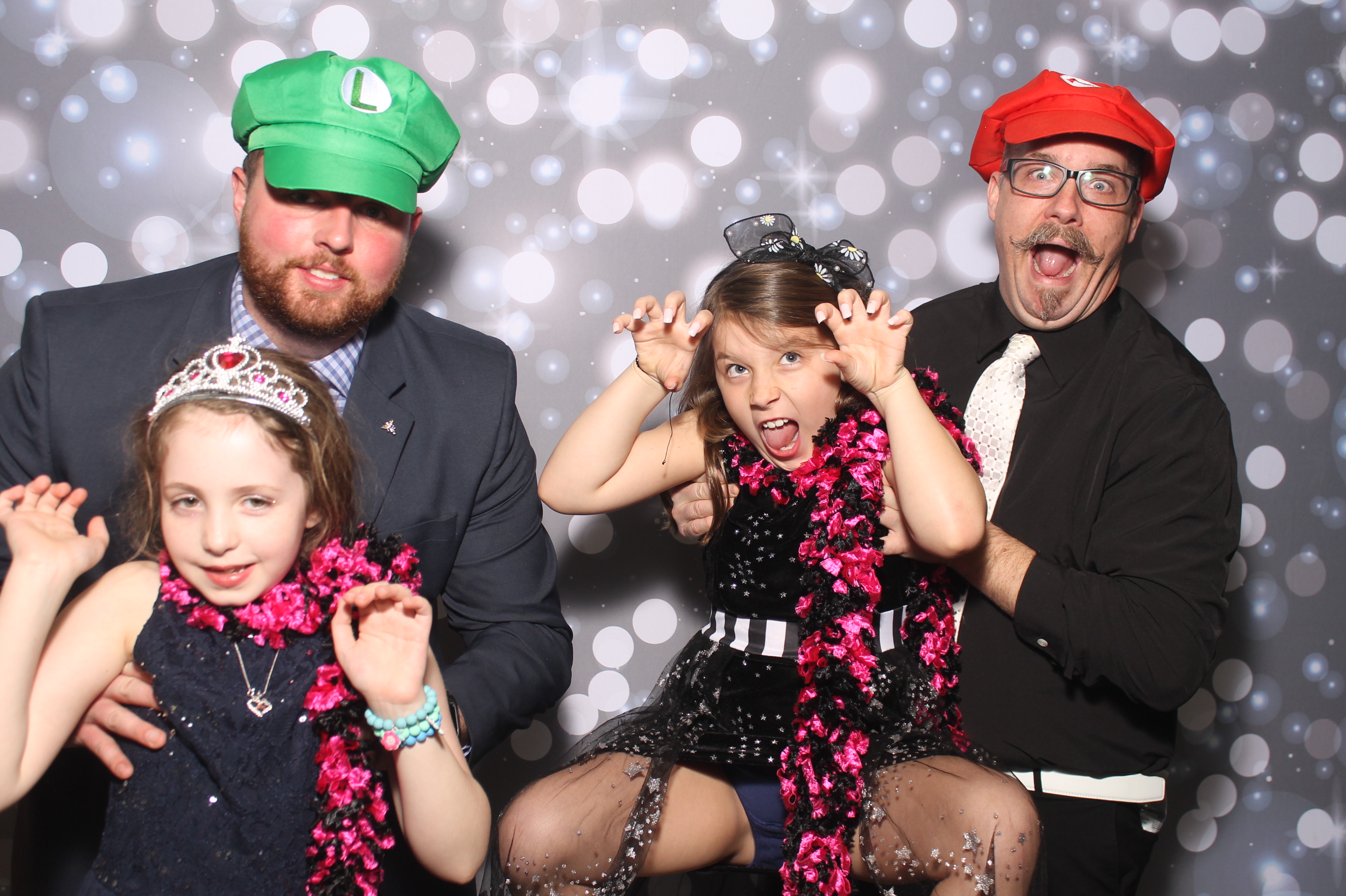 Under The Sea | View more photos from the event at gallery.photoboothcincy.com/u/PhotoBoothCincy/Under-The-Sea