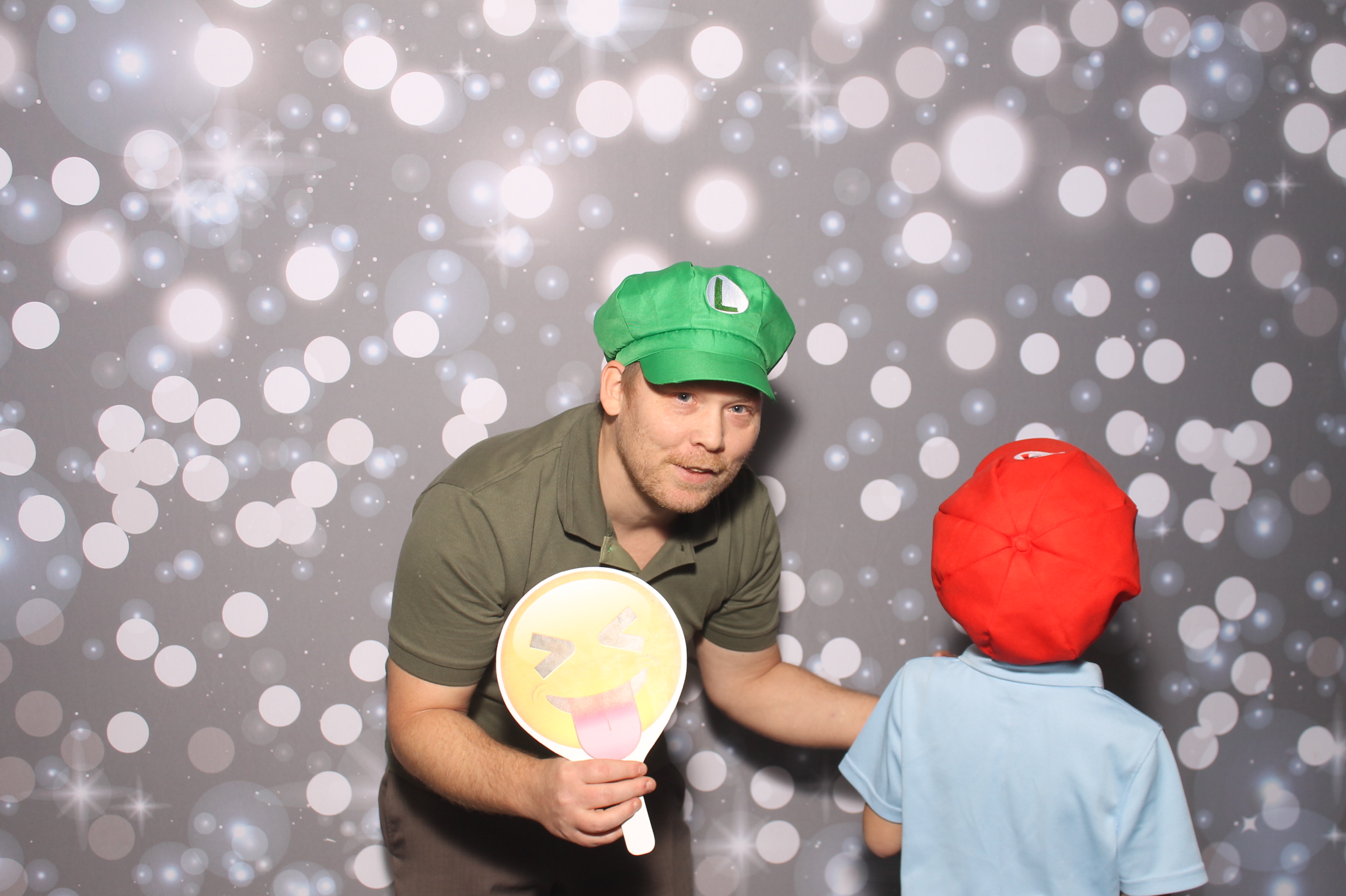 Under The Sea | View more photos from the event at gallery.photoboothcincy.com/u/PhotoBoothCincy/Under-The-Sea