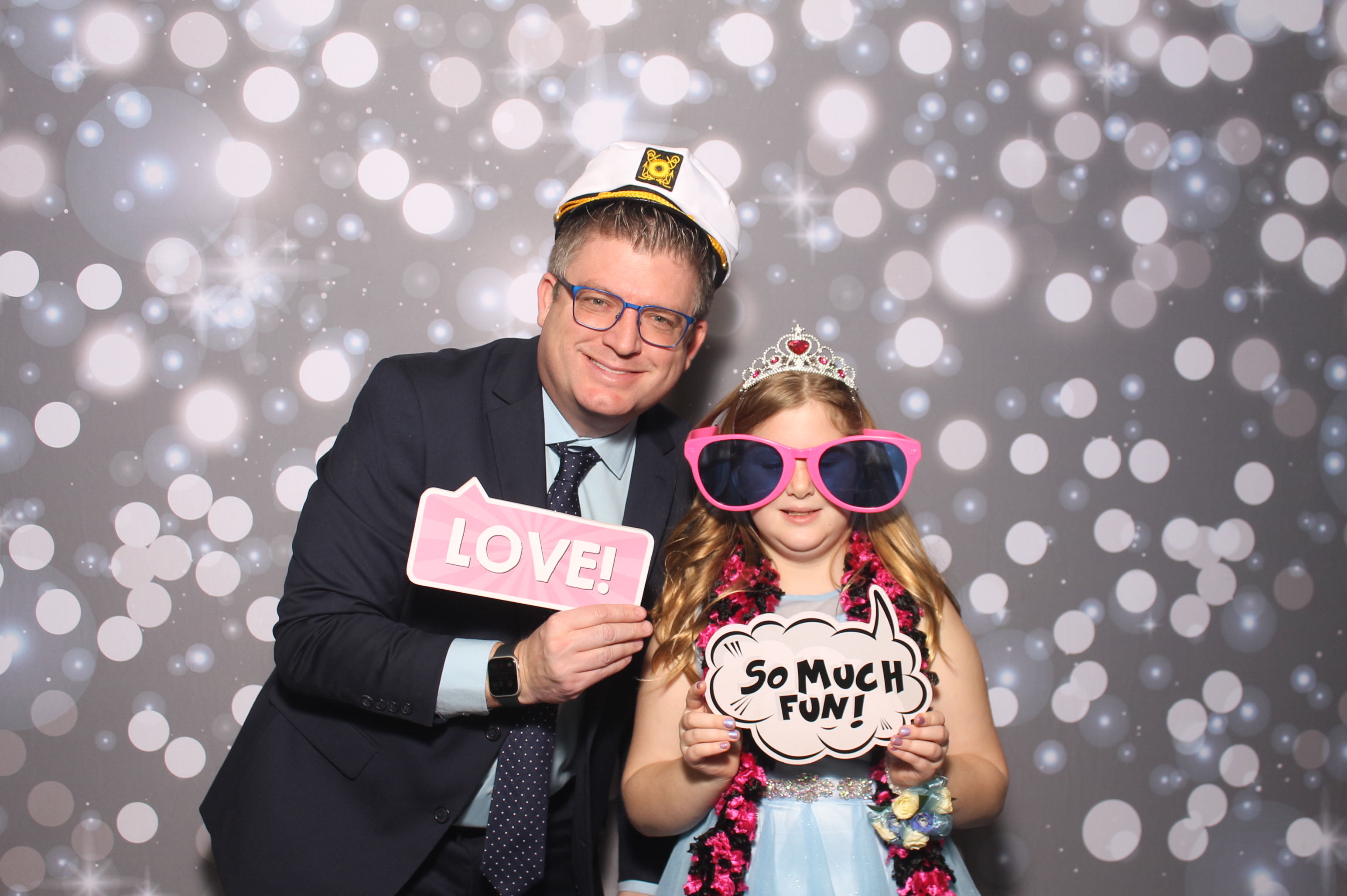 Under The Sea | View more photos from the event at gallery.photoboothcincy.com/u/PhotoBoothCincy/Under-The-Sea