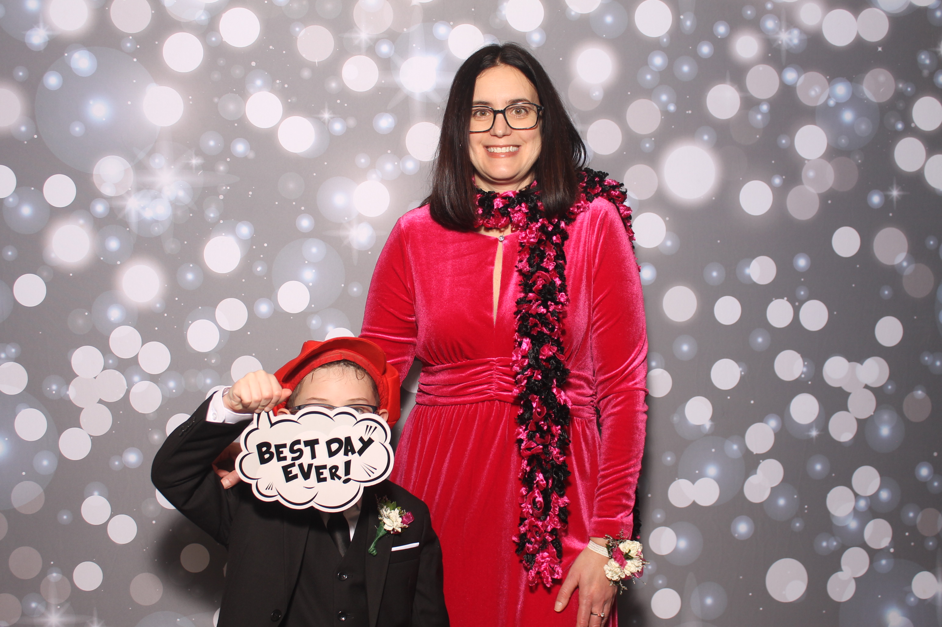 Under The Sea | View more photos from the event at gallery.photoboothcincy.com/u/PhotoBoothCincy/Under-The-Sea