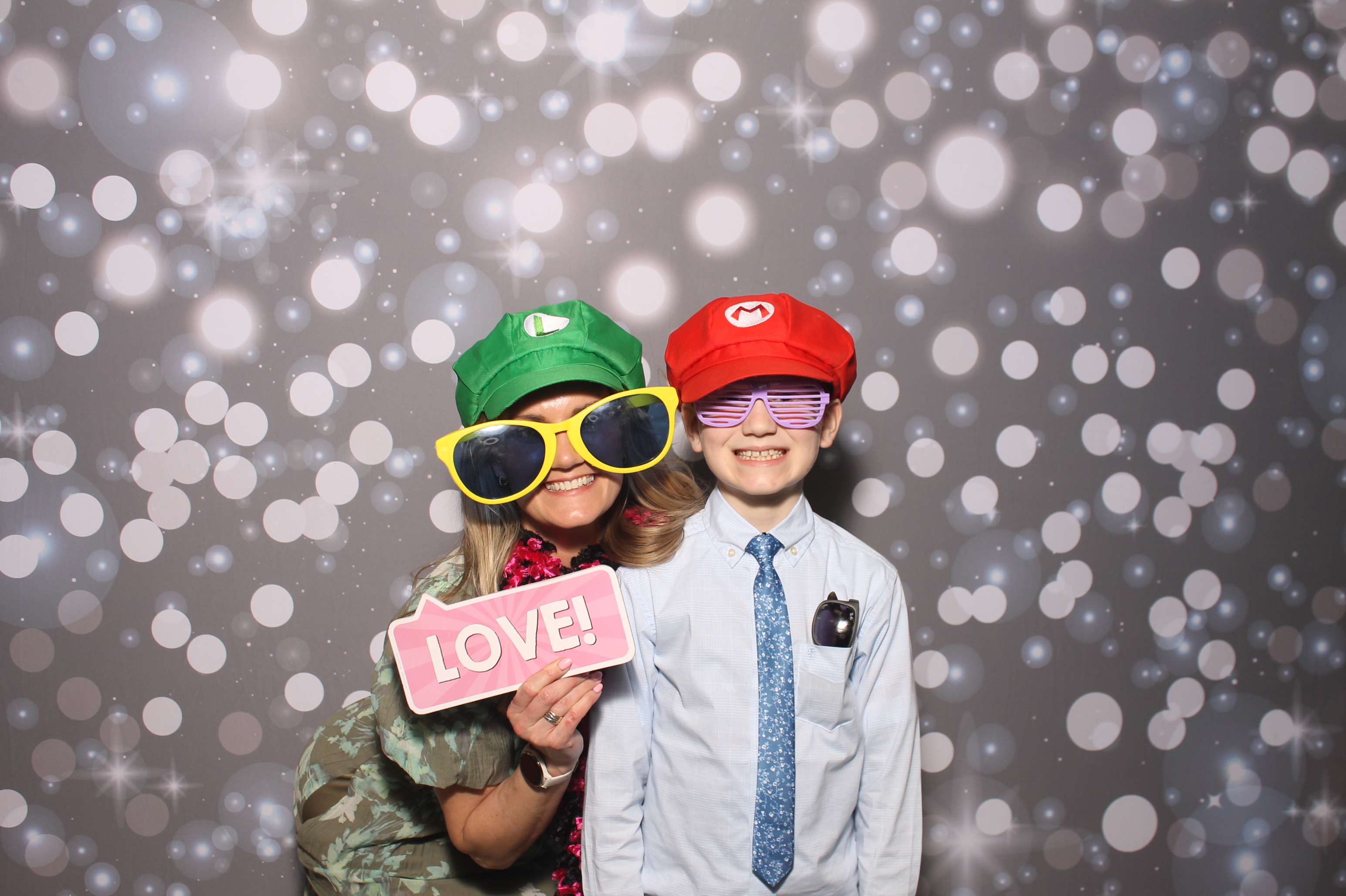 Under The Sea | View more photos from the event at gallery.photoboothcincy.com/u/PhotoBoothCincy/Under-The-Sea