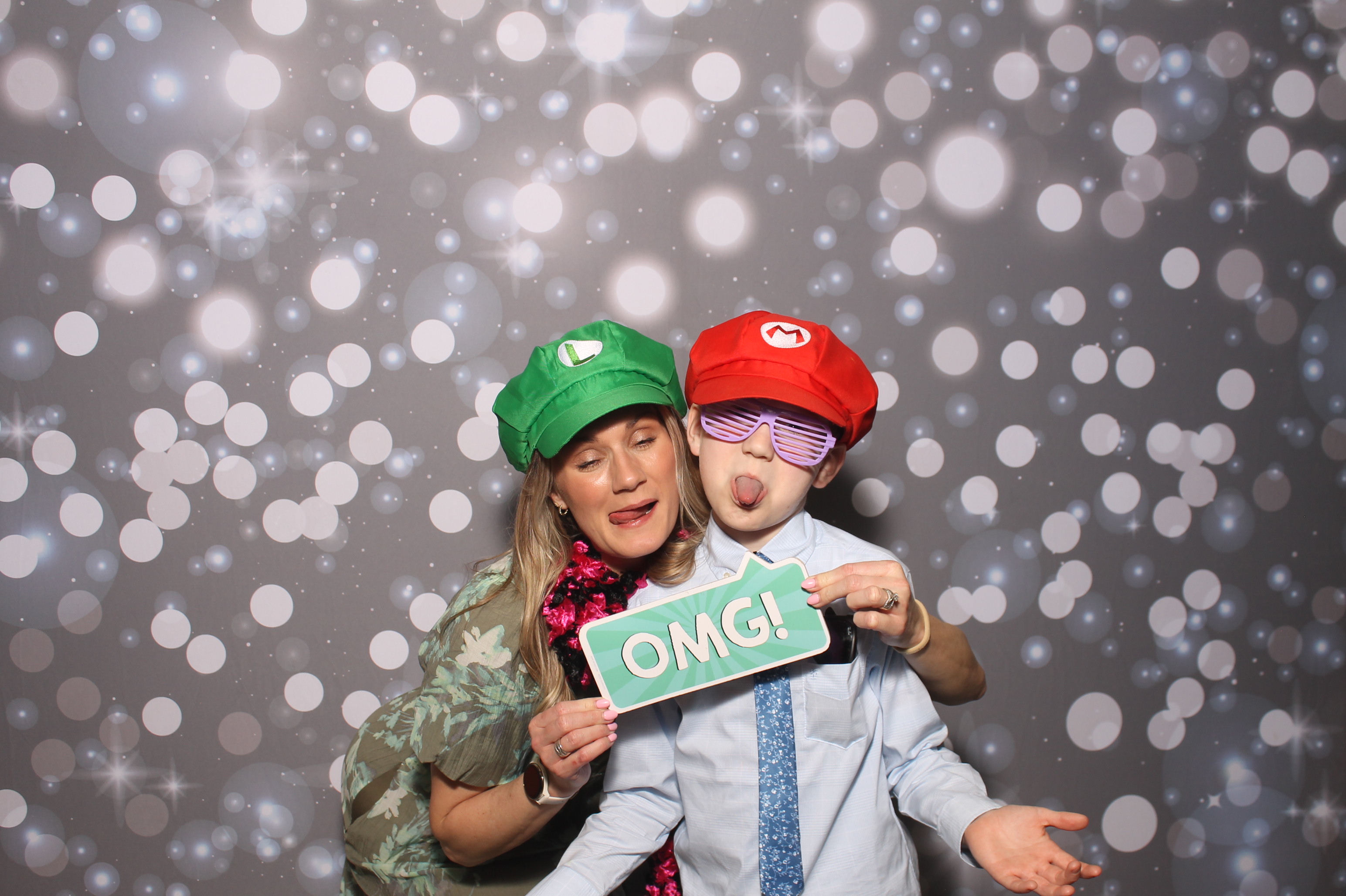 Under The Sea | View more photos from the event at gallery.photoboothcincy.com/u/PhotoBoothCincy/Under-The-Sea