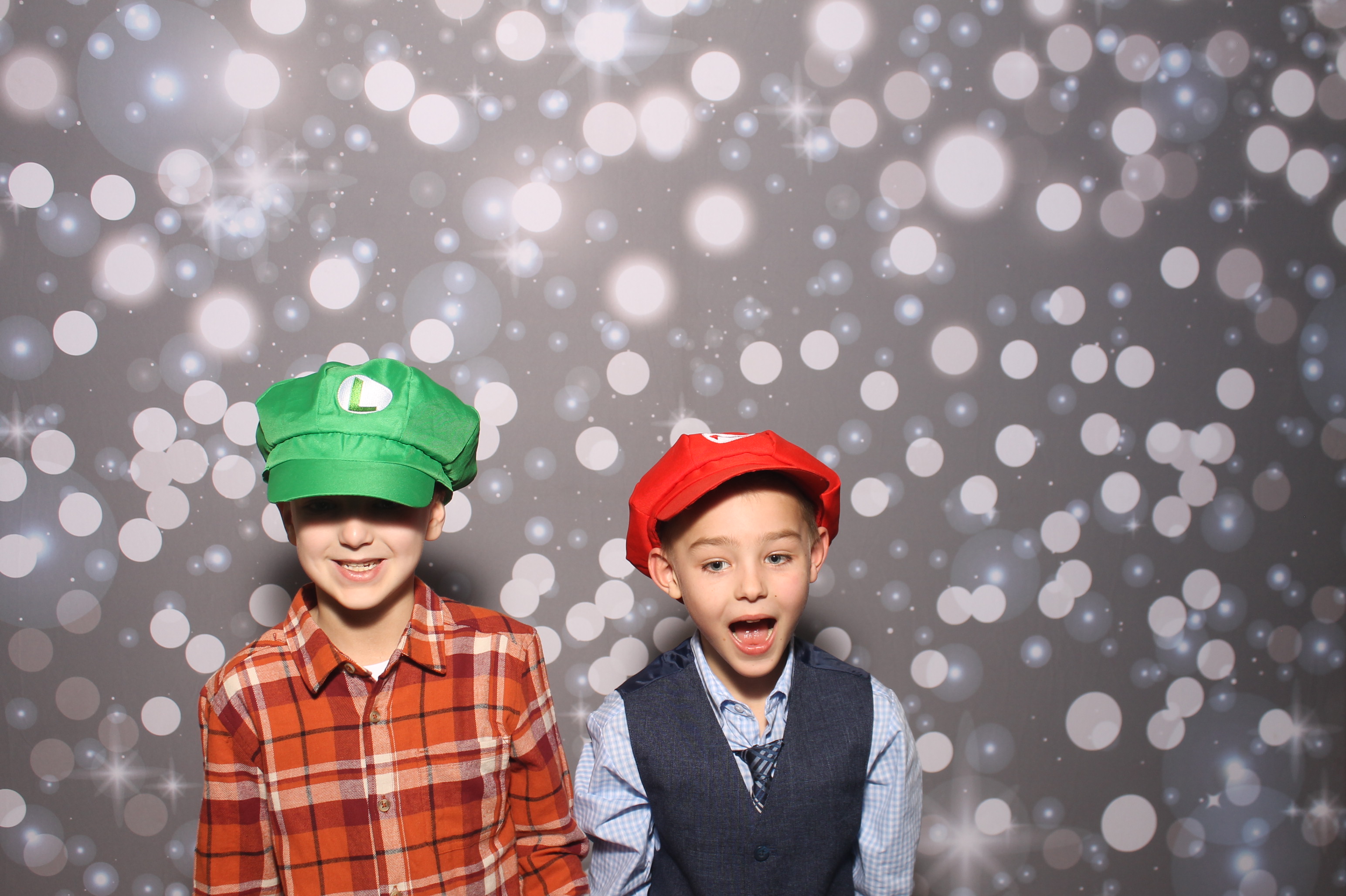Under The Sea | View more photos from the event at gallery.photoboothcincy.com/u/PhotoBoothCincy/Under-The-Sea