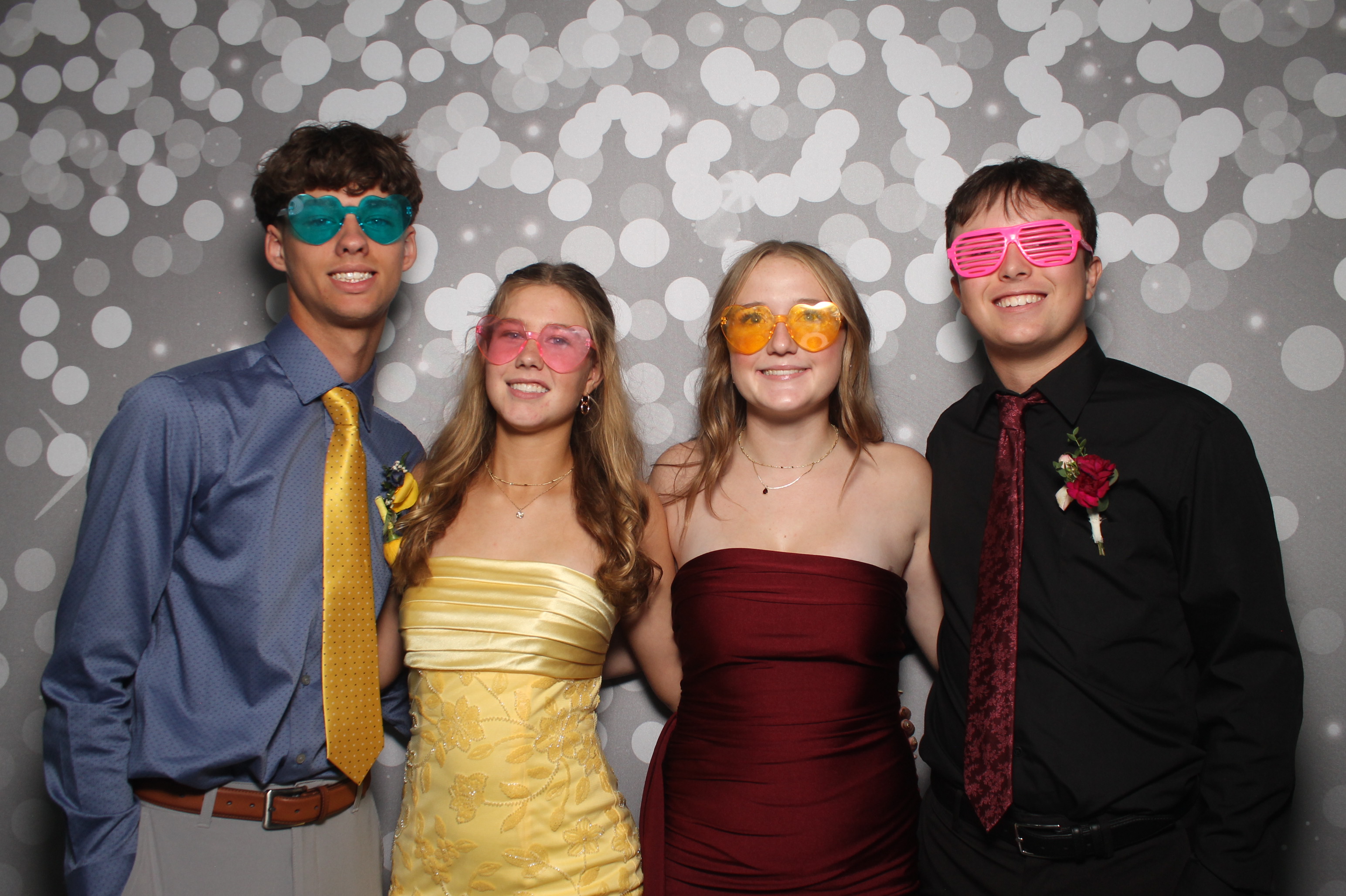 VVHS Homecoming 2026 | View more photos from the event at gallery.photoboothcincy.com/u/PhotoBoothCincy/VVHS-Homecoming-2026