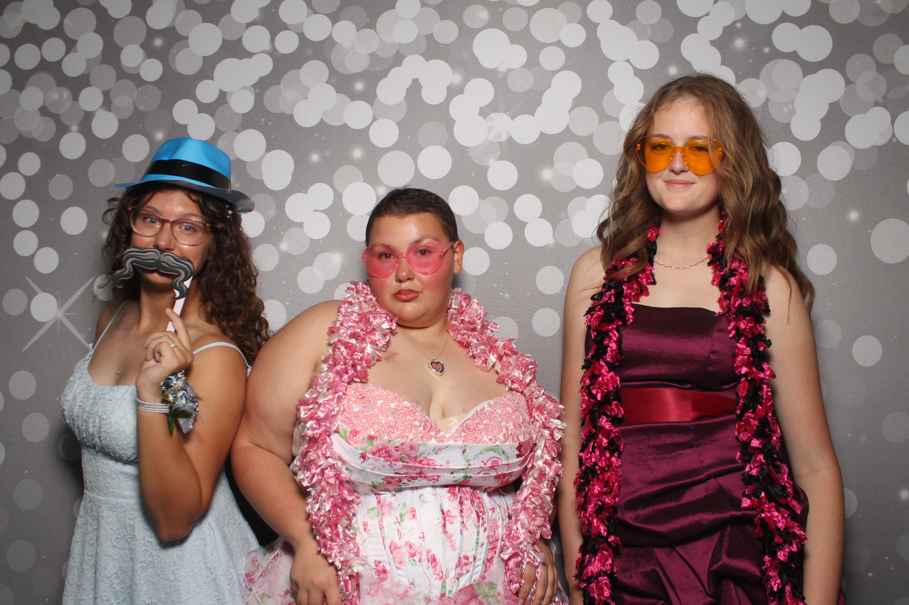 VVHS Homecoming 2026 | View more photos from the event at gallery.photoboothcincy.com/u/PhotoBoothCincy/VVHS-Homecoming-2026