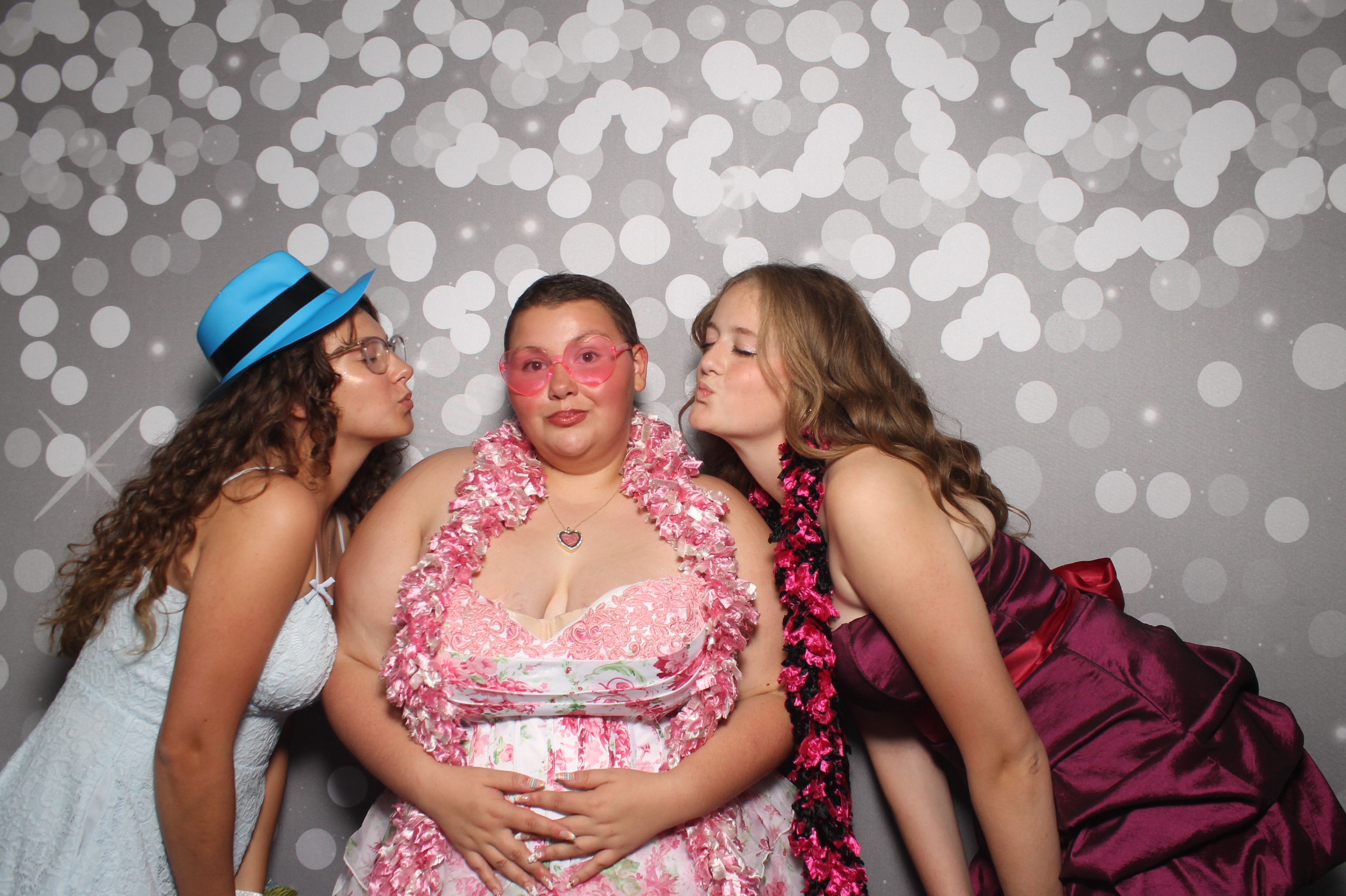 VVHS Homecoming 2026 | View more photos from the event at gallery.photoboothcincy.com/u/PhotoBoothCincy/VVHS-Homecoming-2026