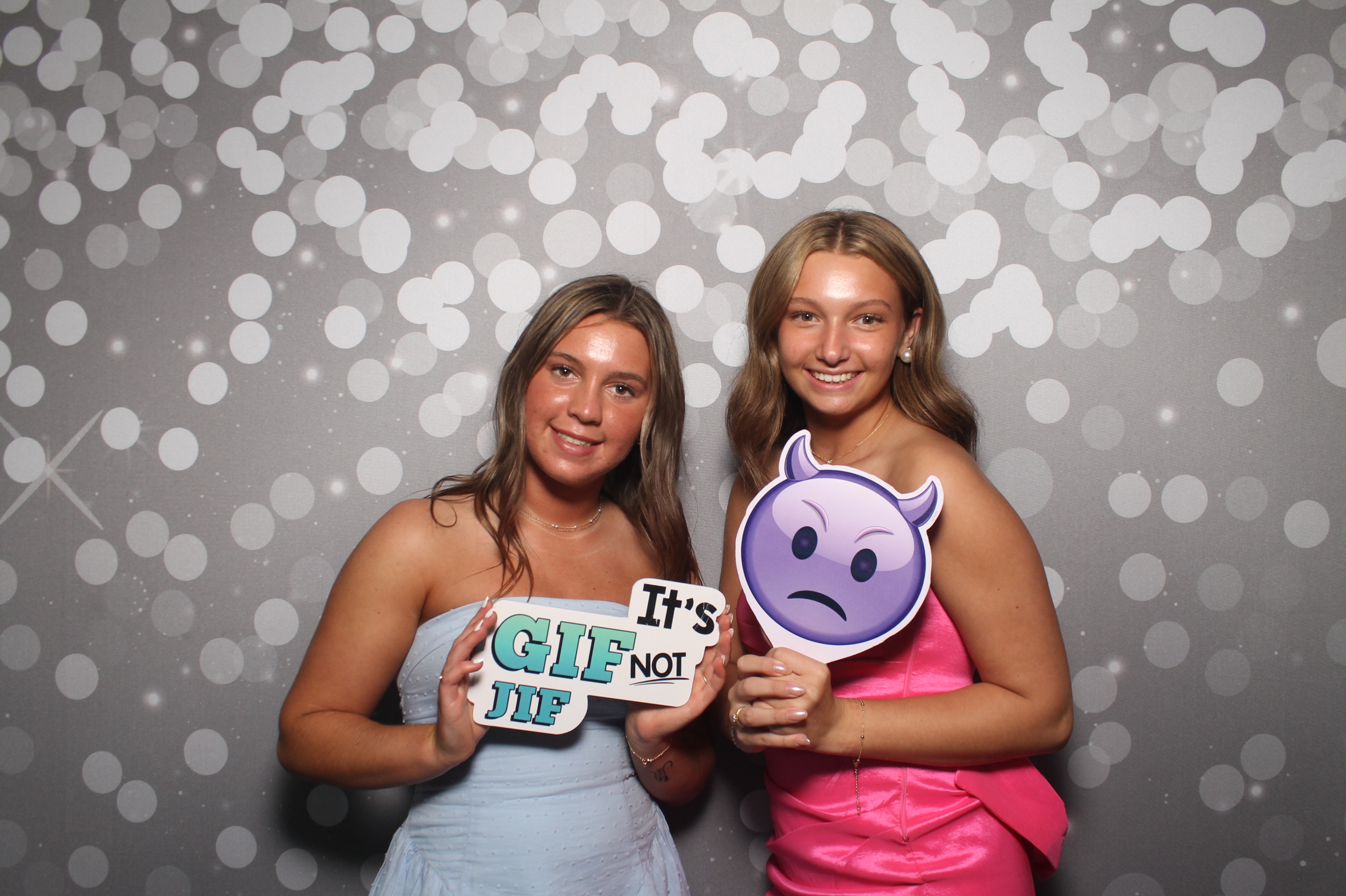 VVHS Homecoming 2026 | View more photos from the event at gallery.photoboothcincy.com/u/PhotoBoothCincy/VVHS-Homecoming-2026